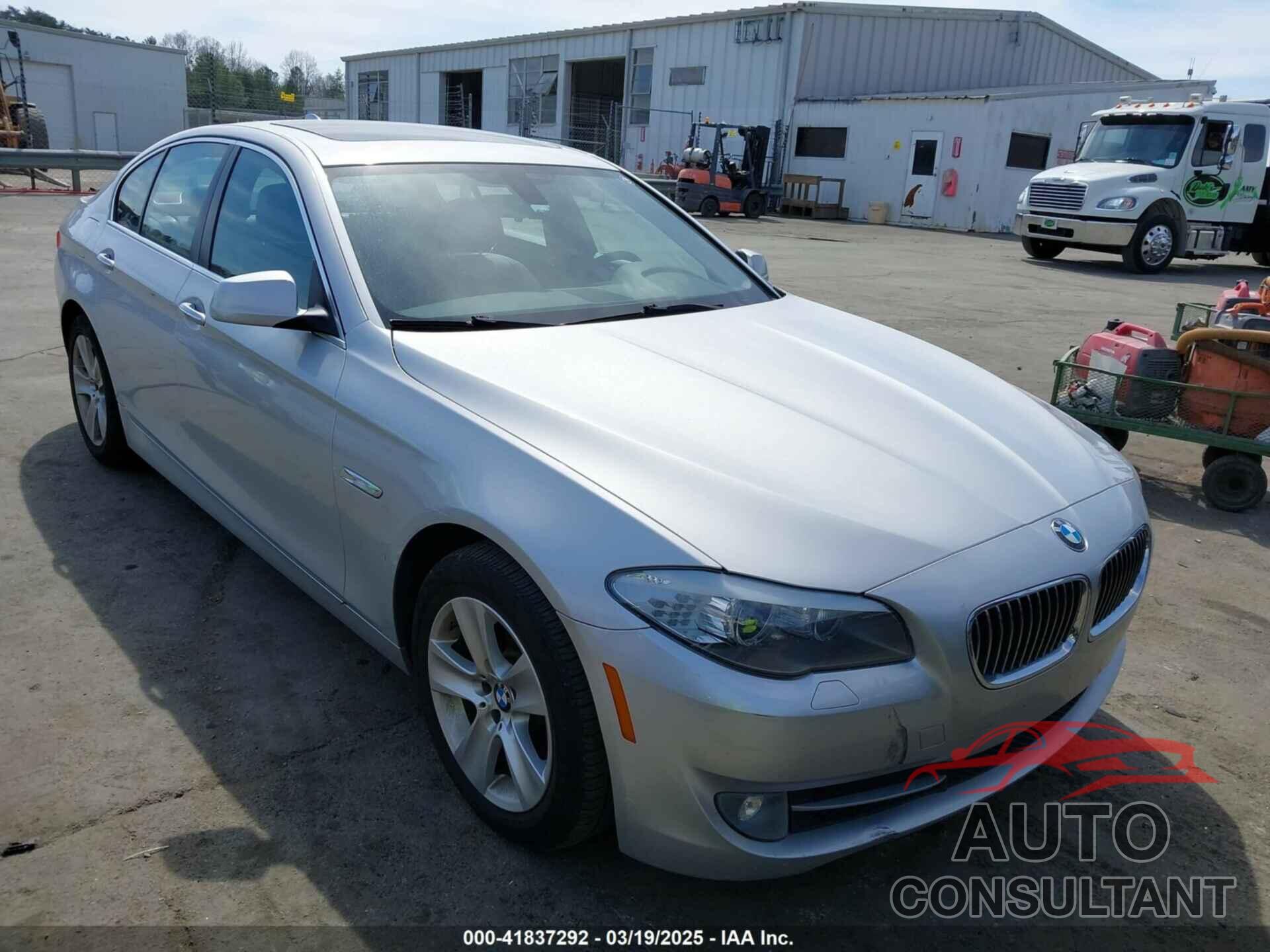 BMW 528I 2013 - WBAXG5C53DD234787