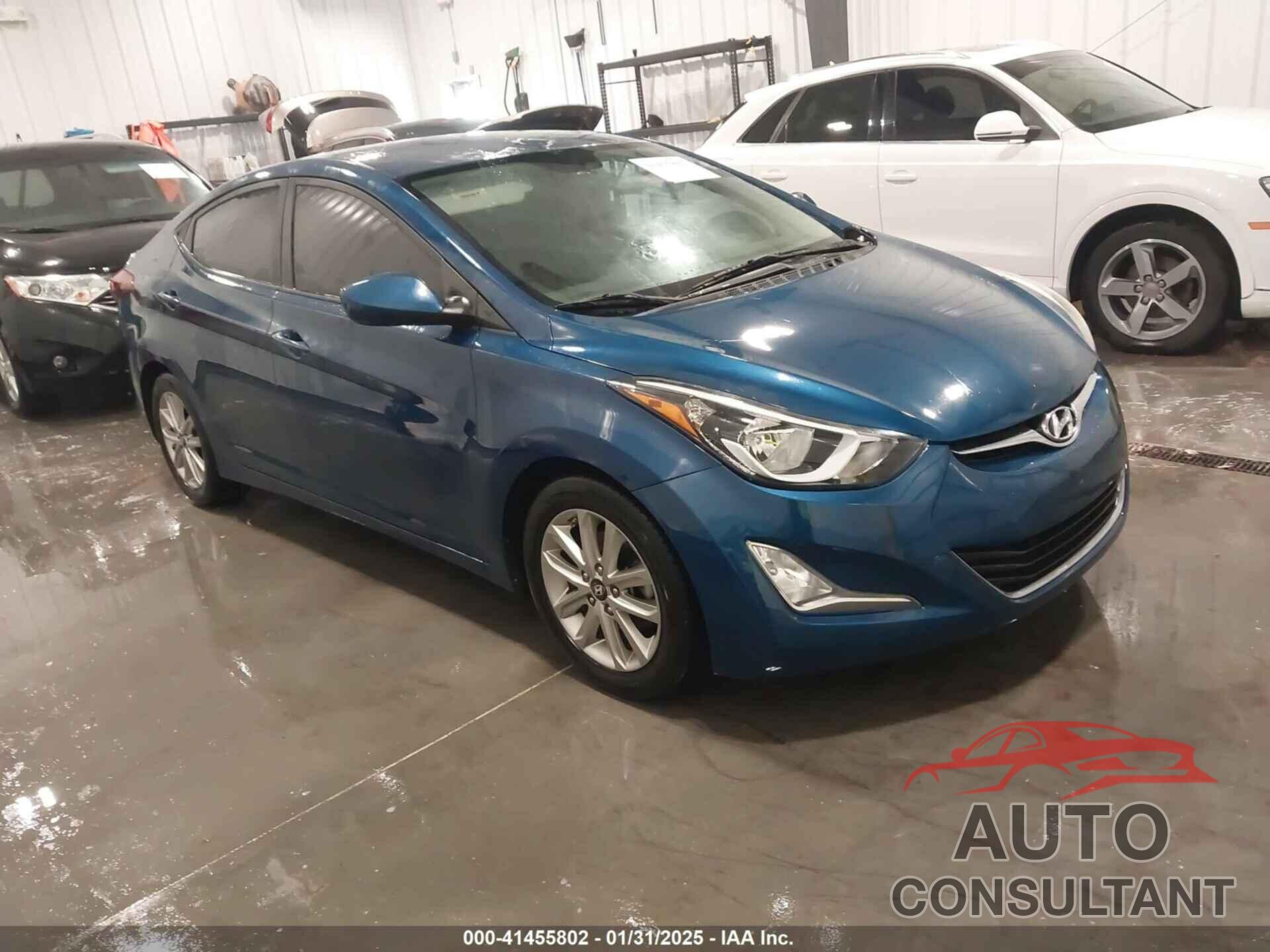 HYUNDAI ELANTRA 2016 - KMHDH4AE6GU519841
