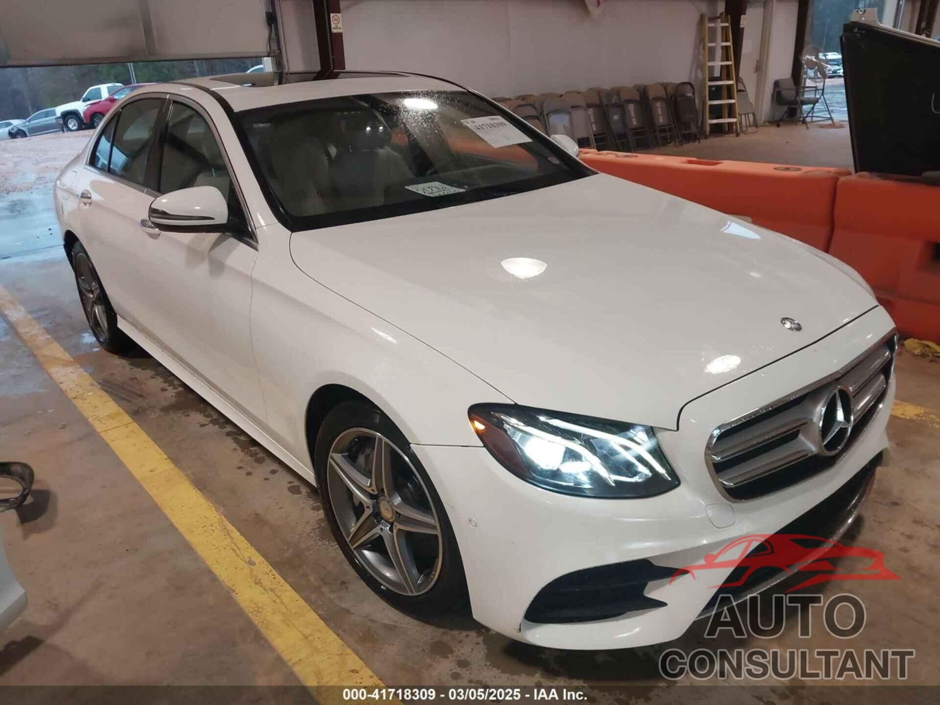 MERCEDES-BENZ E 300 2017 - WDDZF4KB0HA017842