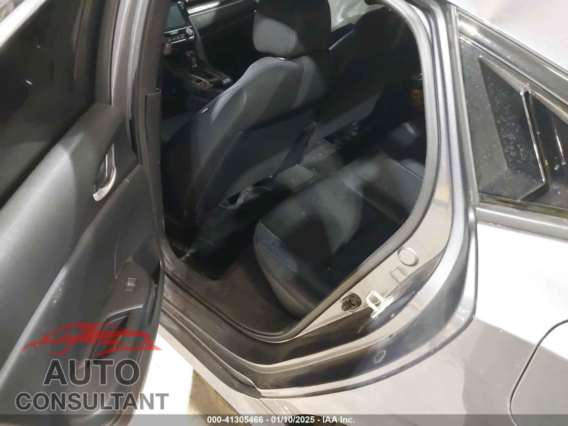 HONDA CIVIC 2019 - 2HGFC2F83KH524771