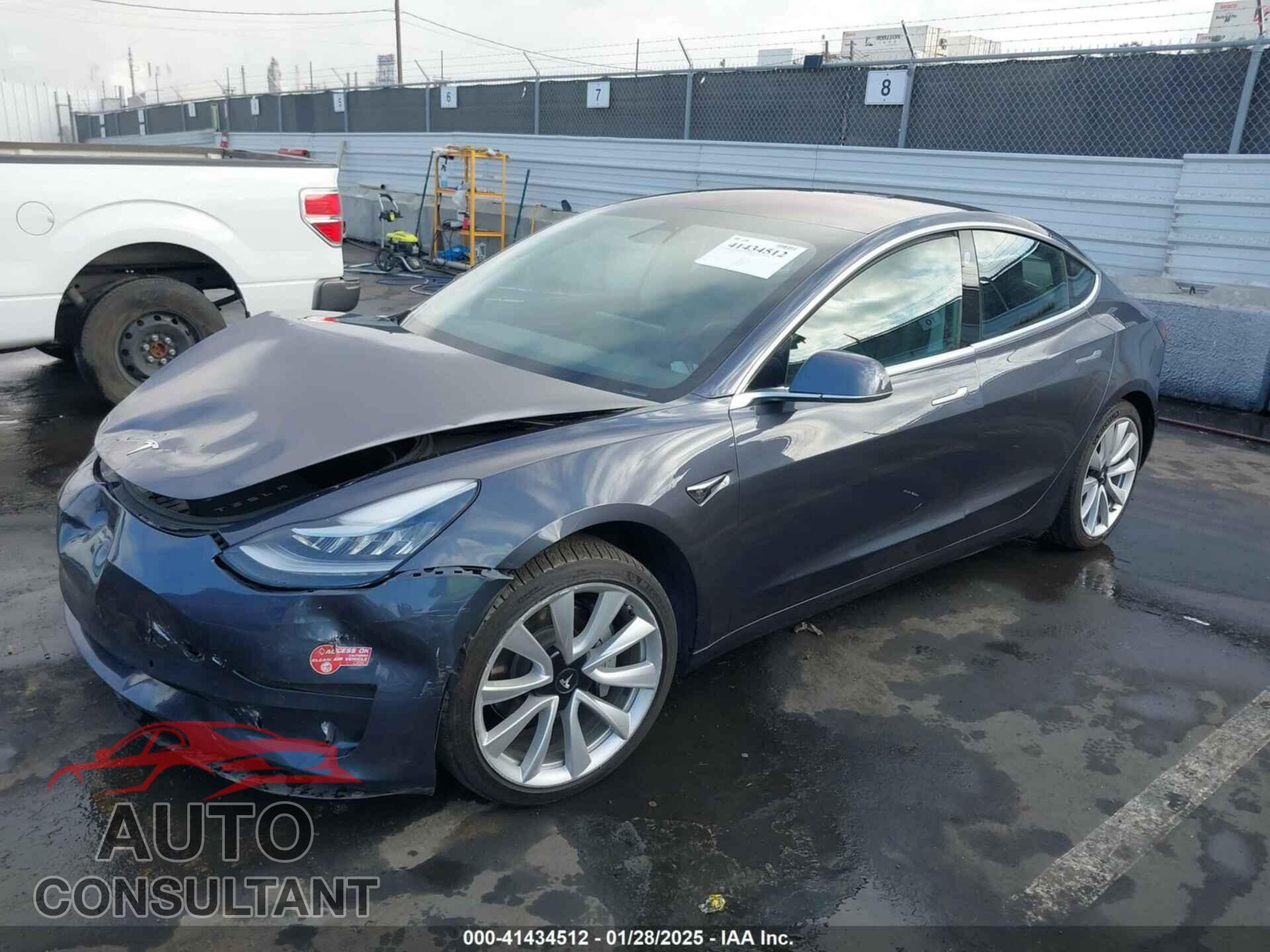 TESLA MODEL 3 2018 - 5YJ3E1EA0JF047358