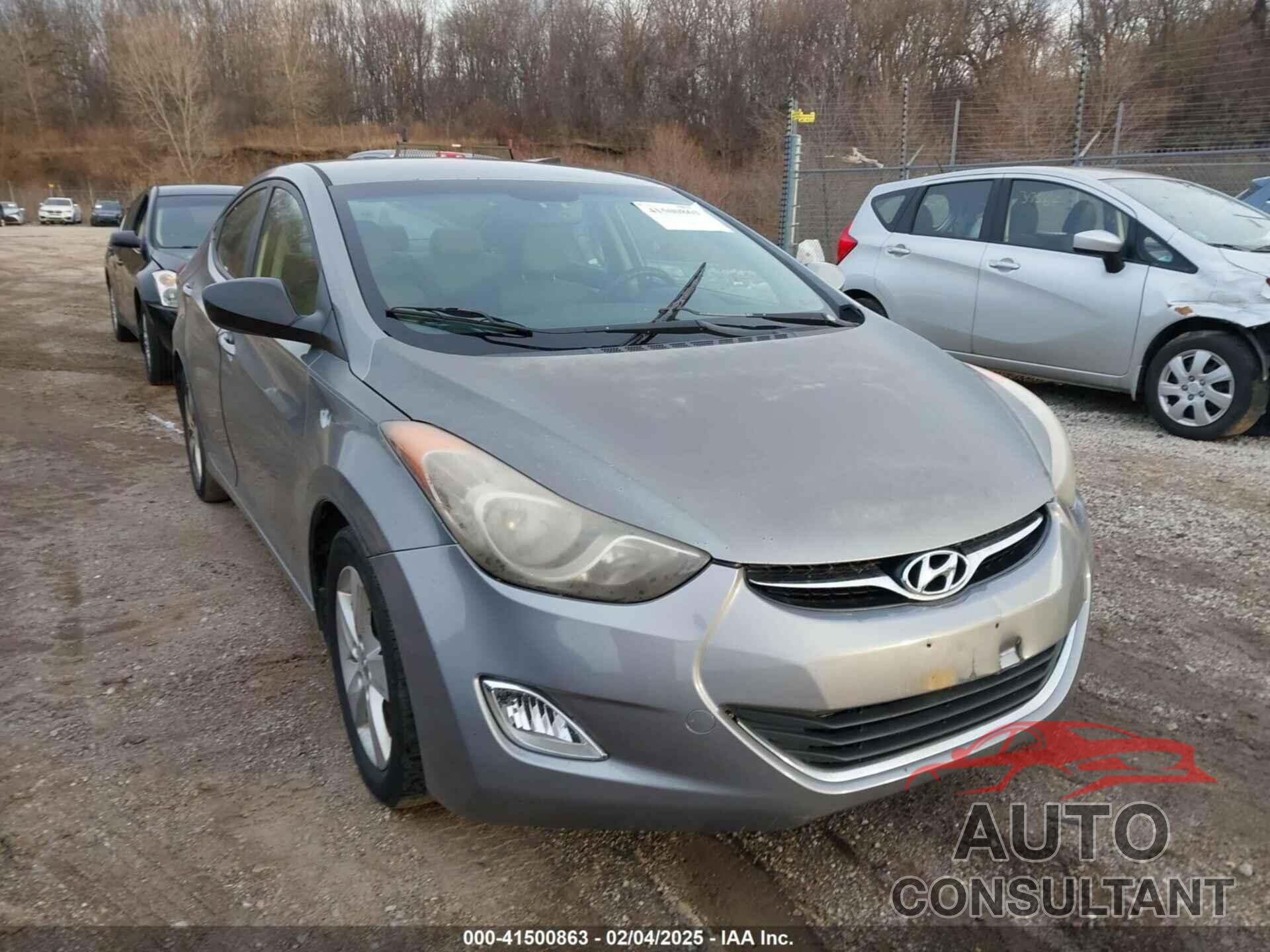 HYUNDAI ELANTRA 2013 - KMHDH4AE4DU499701