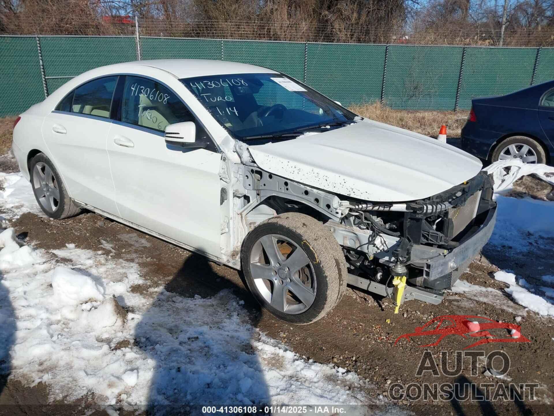 MERCEDES-BENZ CLA 250 2014 - WDDSJ4EBXEN032560