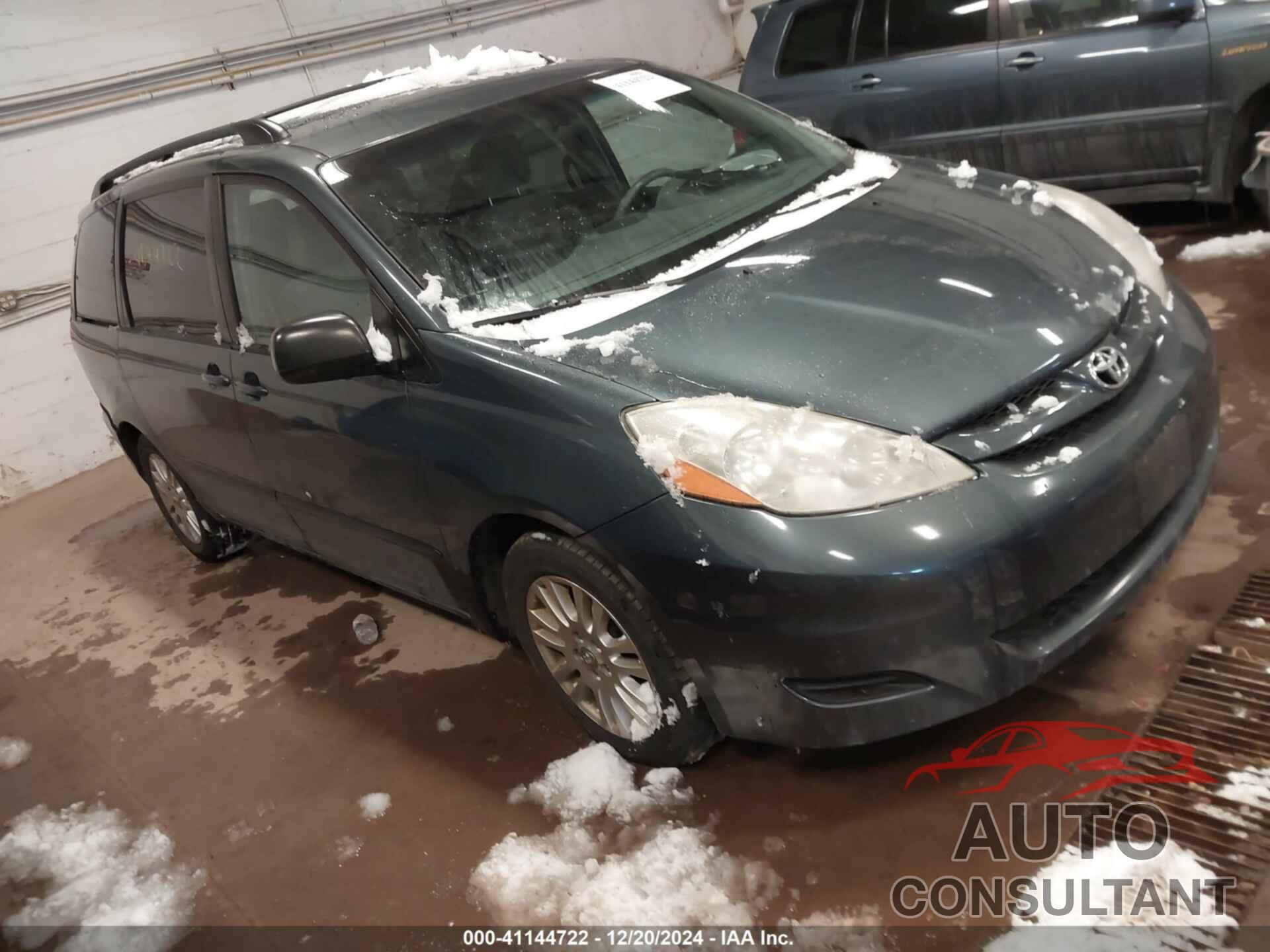 TOYOTA SIENNA 2009 - 5TDZK23C09S272920