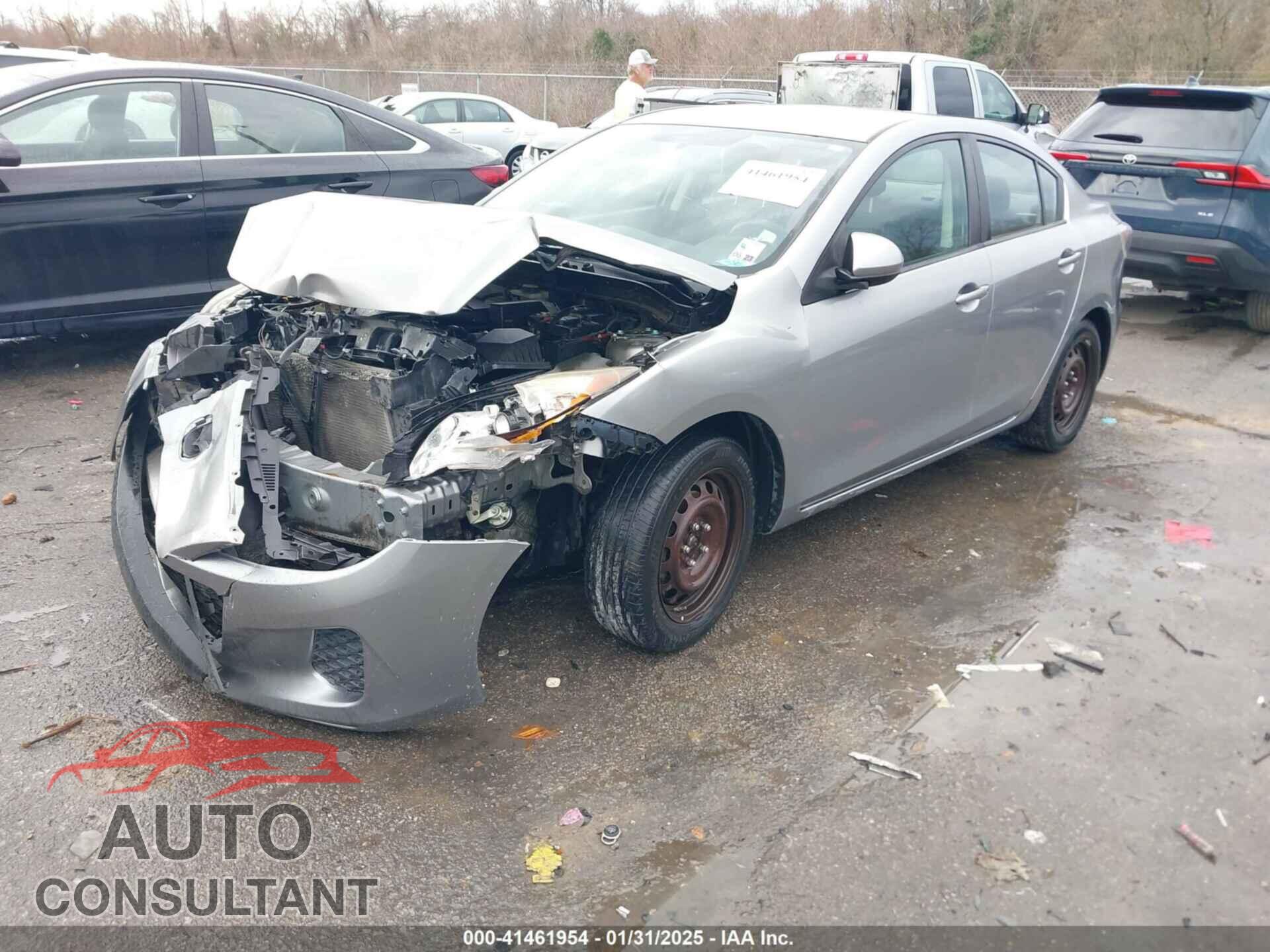 MAZDA MAZDA3 2013 - JM1BL1TF2D1702052