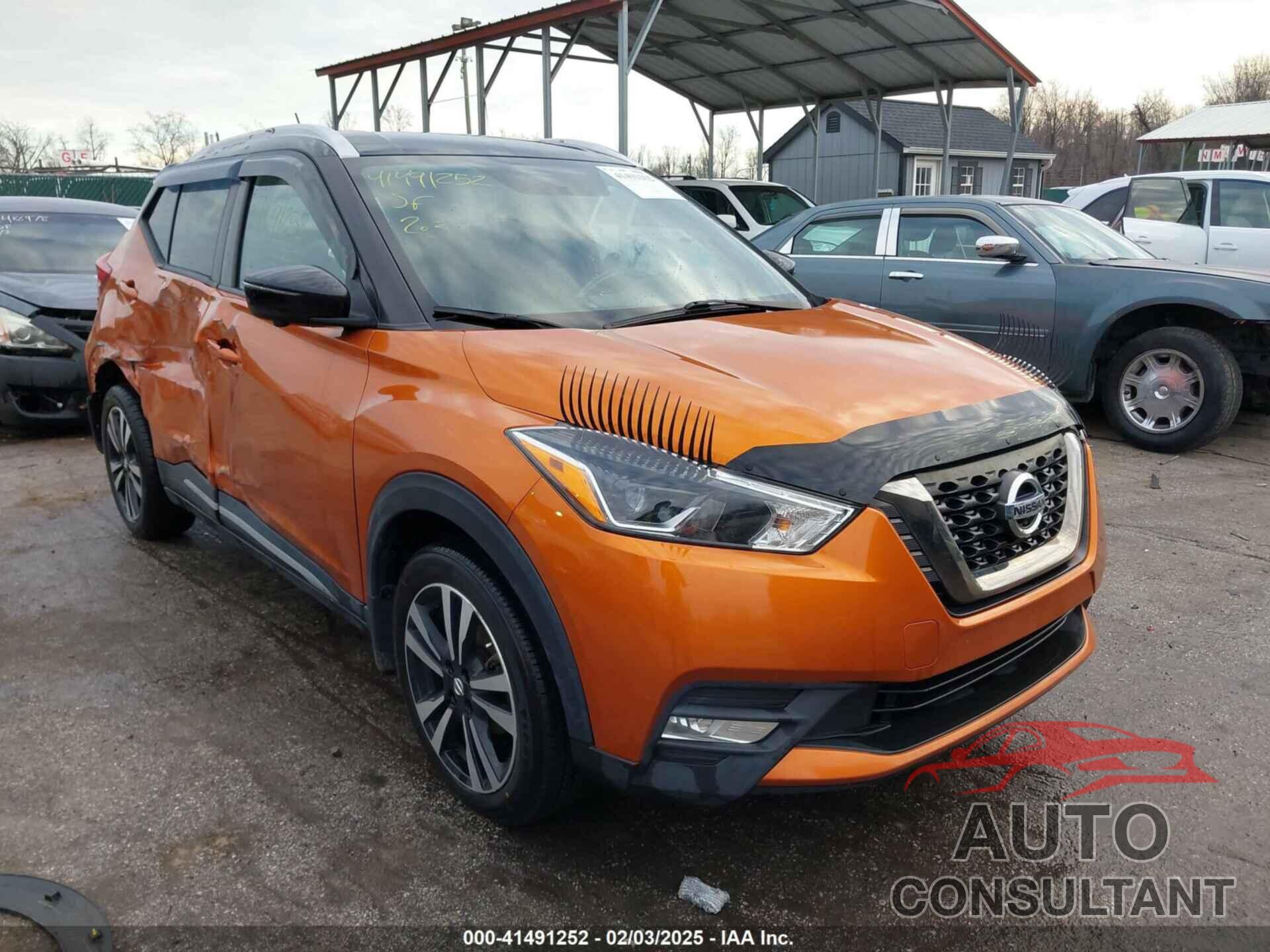 NISSAN KICKS 2019 - 3N1CP5CU6KL559887