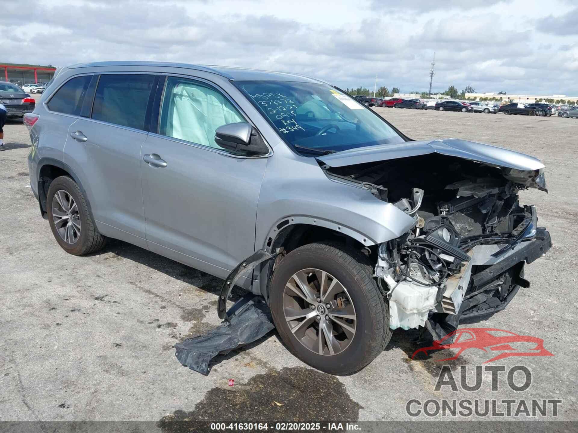 TOYOTA HIGHLANDER 2016 - 5TDJKRFHXGS330915