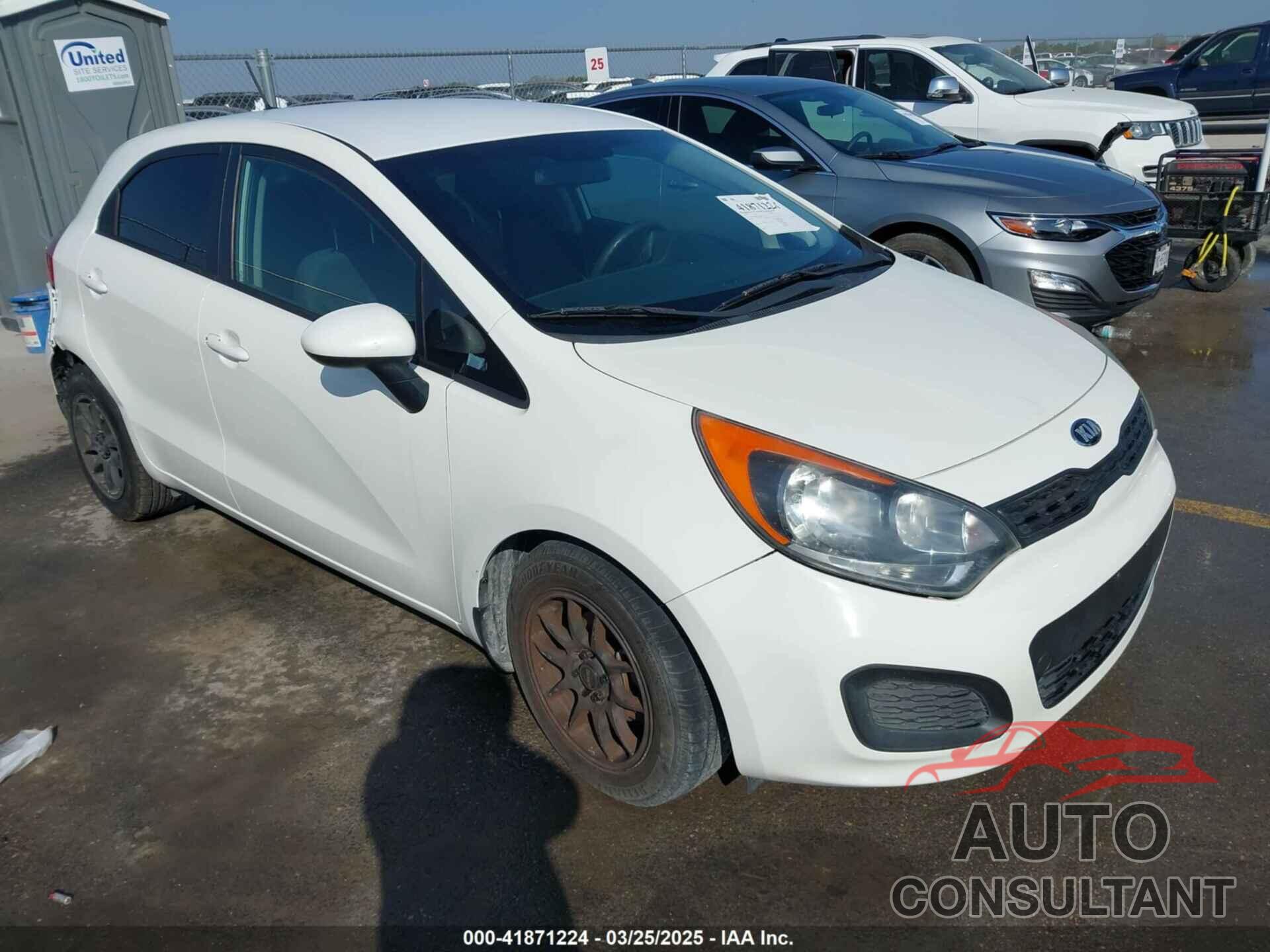 KIA RIO 2015 - KNADM5A39F6500074