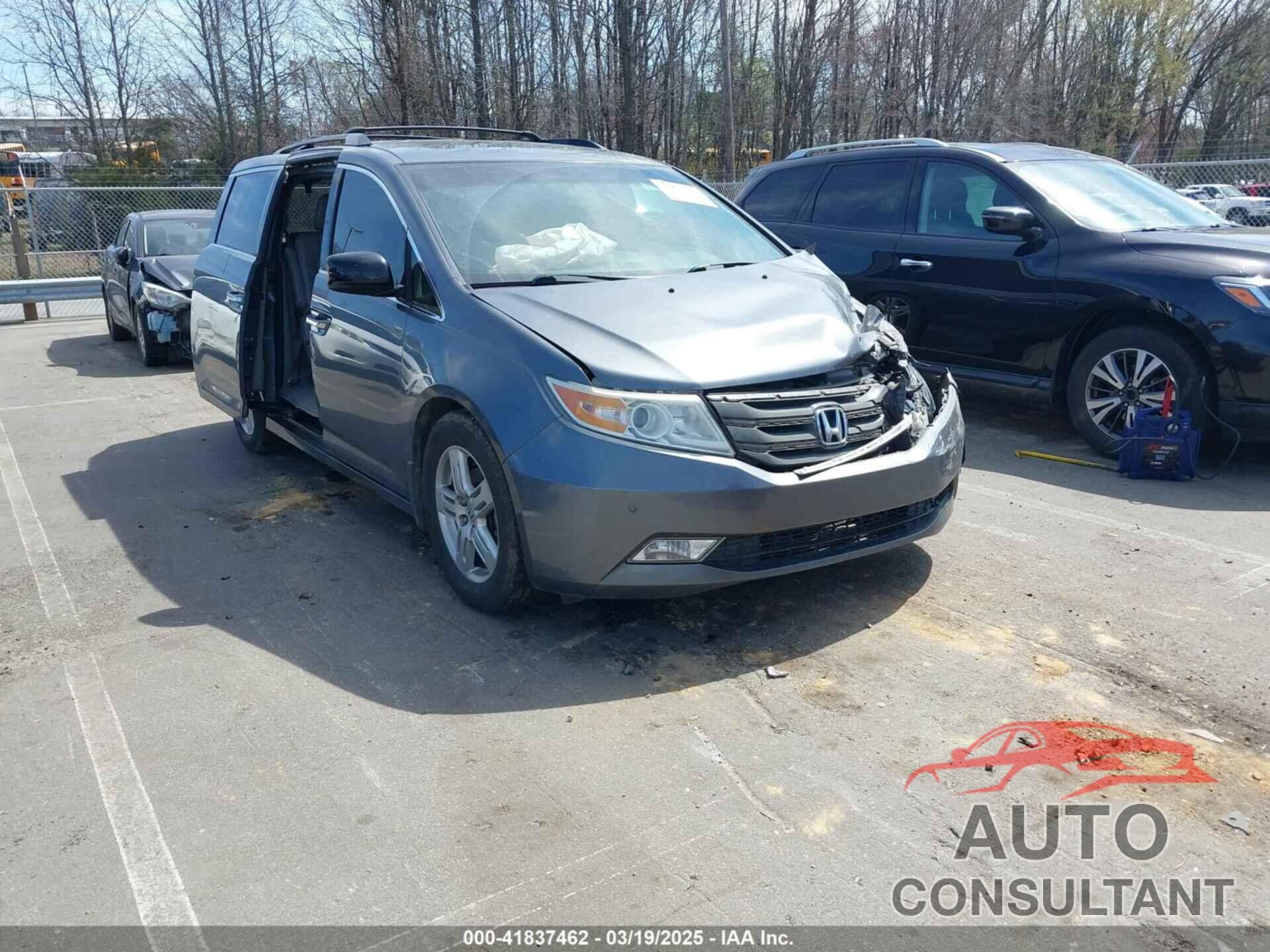 HONDA ODYSSEY 2011 - 5FNRL5H98BB093353