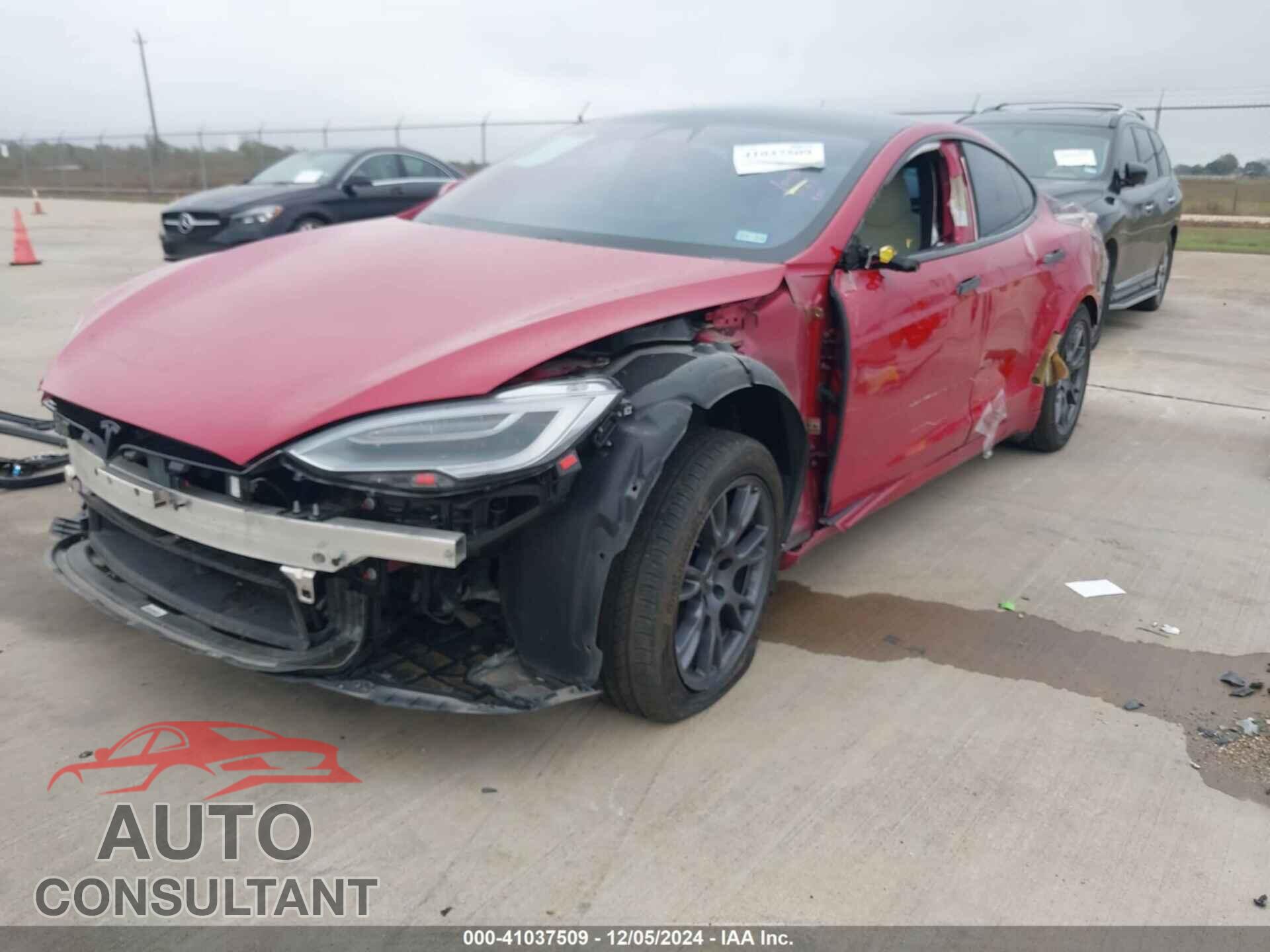 TESLA MODEL S 2021 - 5YJSA1E69MF438080