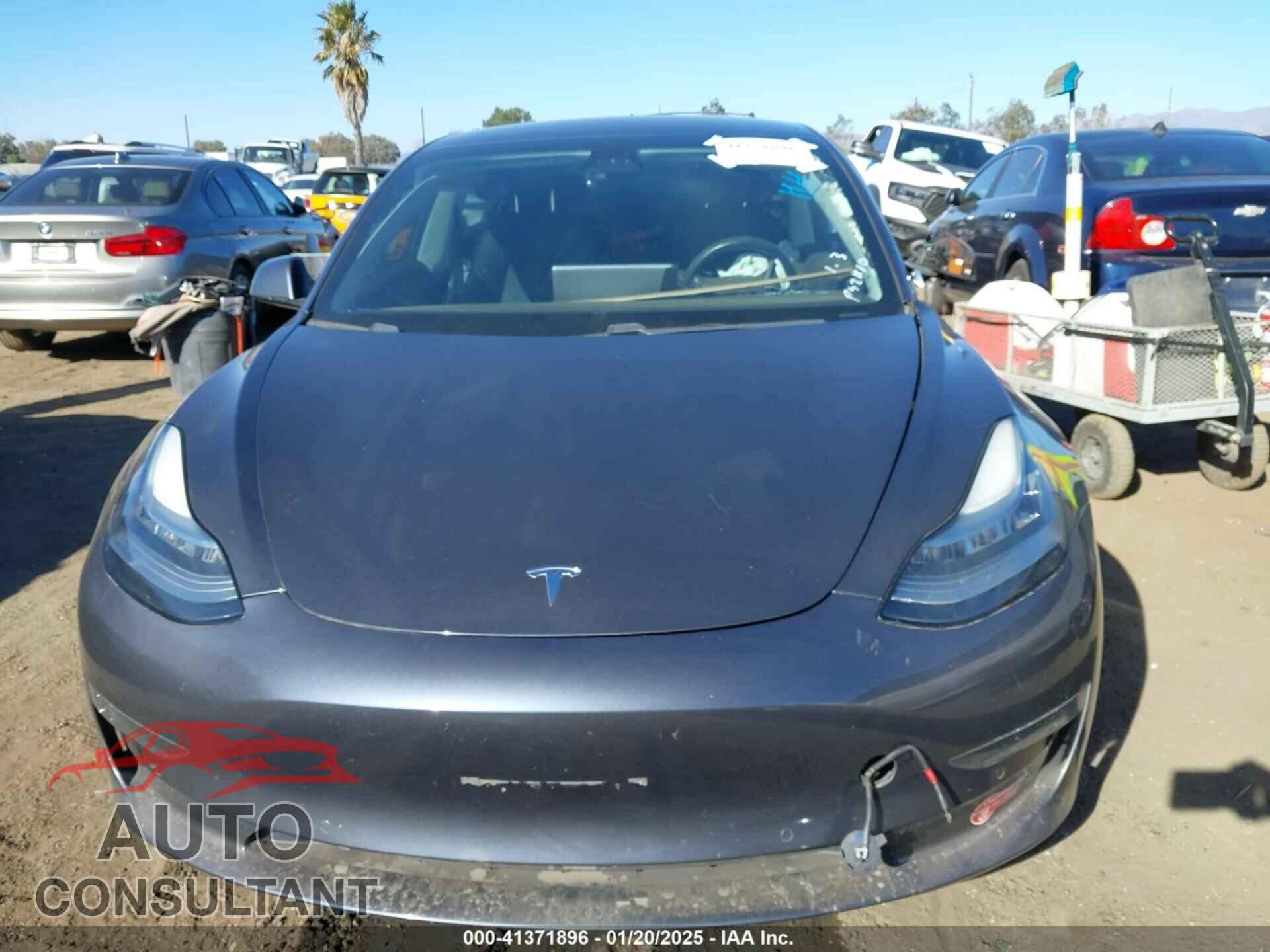TESLA MODEL 3 2018 - 5YJ3E1EA6JF044643
