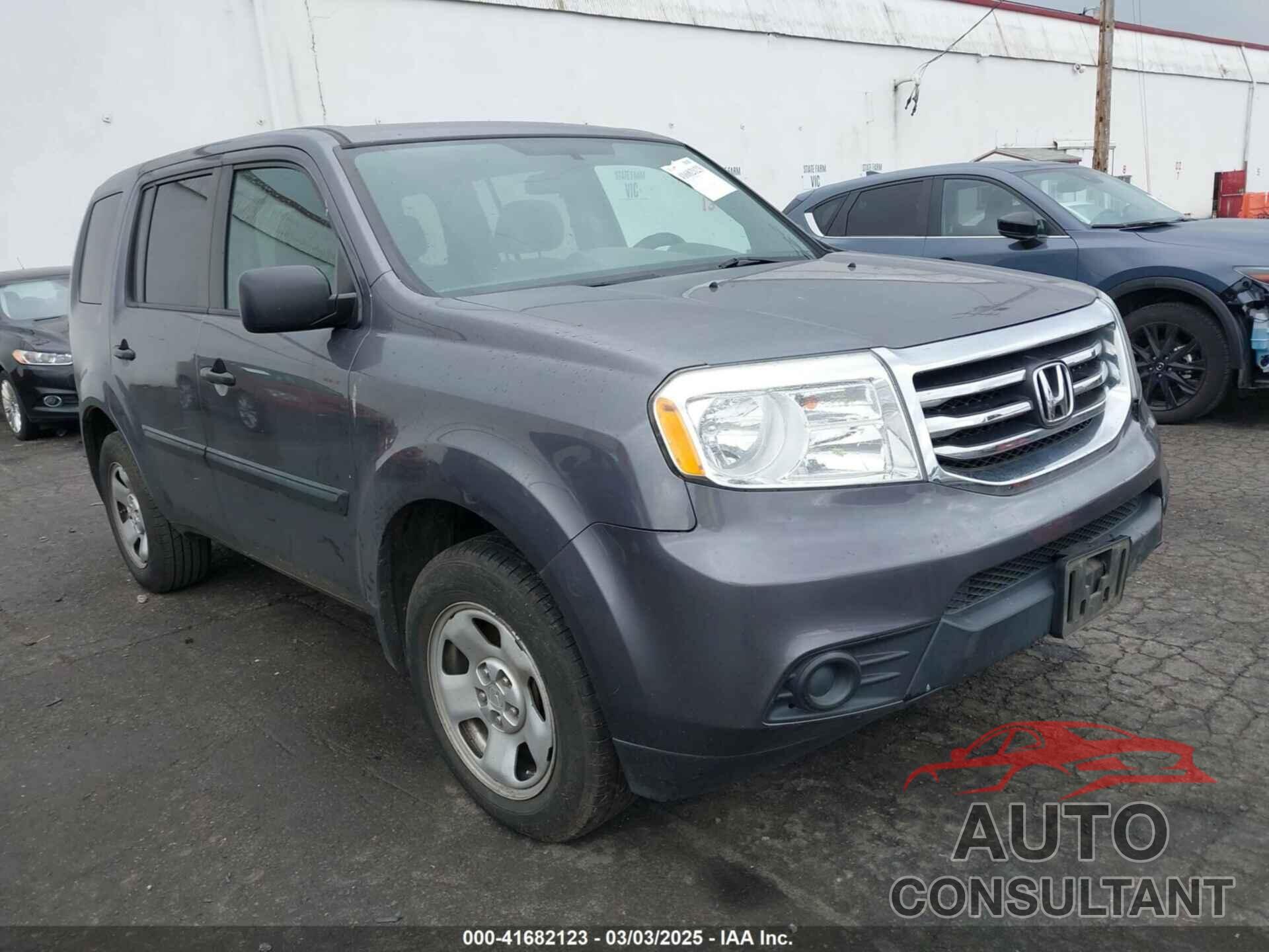 HONDA PILOT 2015 - 5FNYF4H29FB026136
