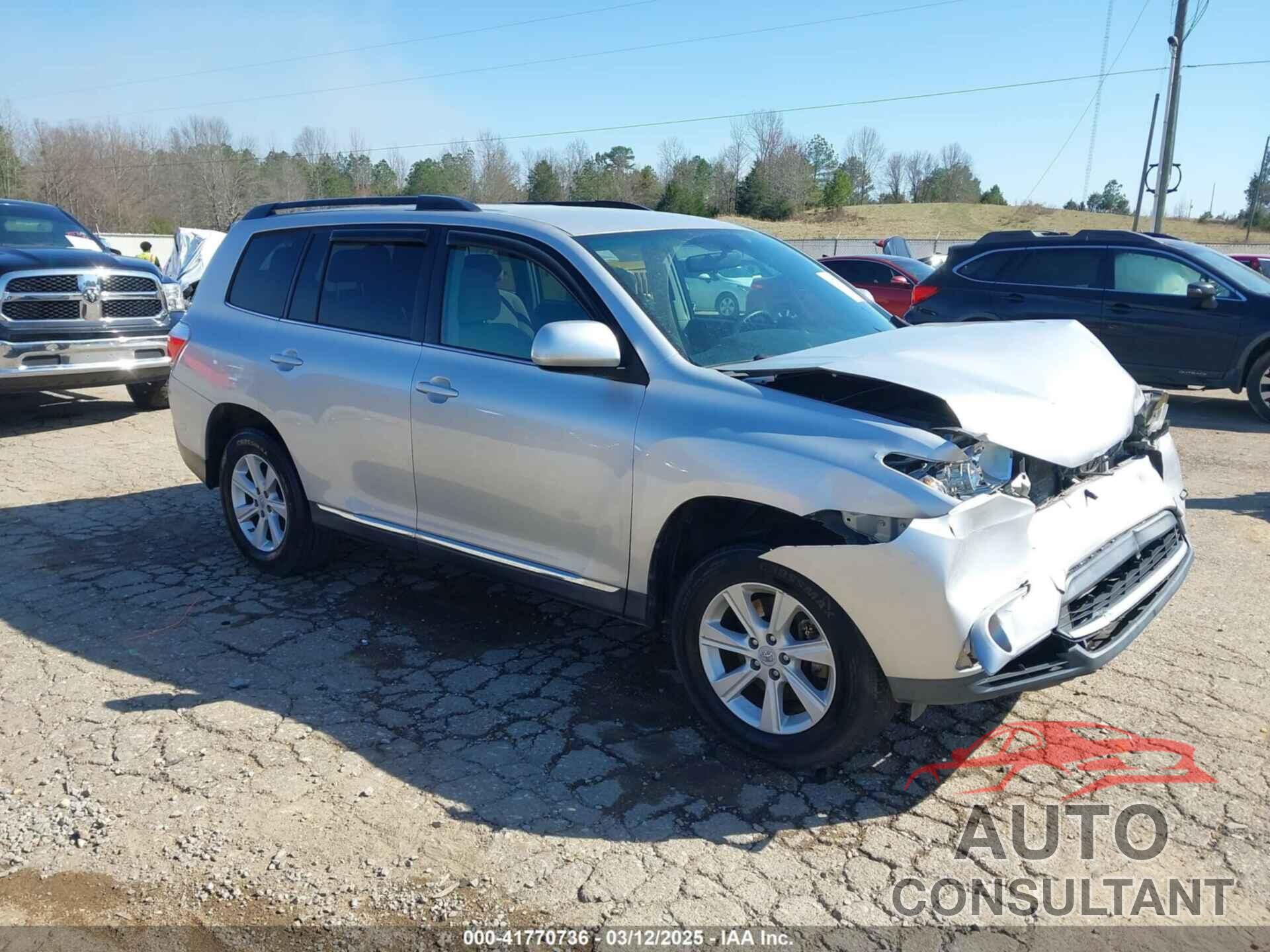TOYOTA HIGHLANDER 2011 - 5TDBK3EH0BS088356