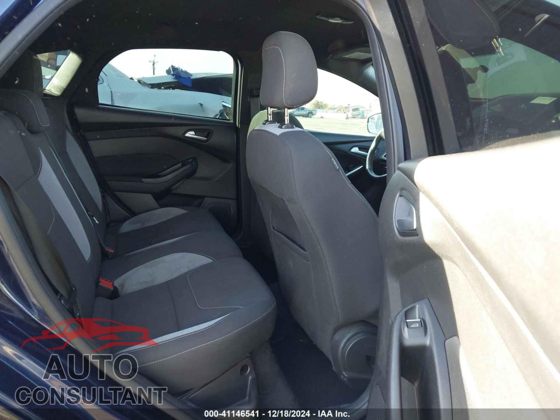 FORD FOCUS ST 2016 - 1FADP3L98GL258564