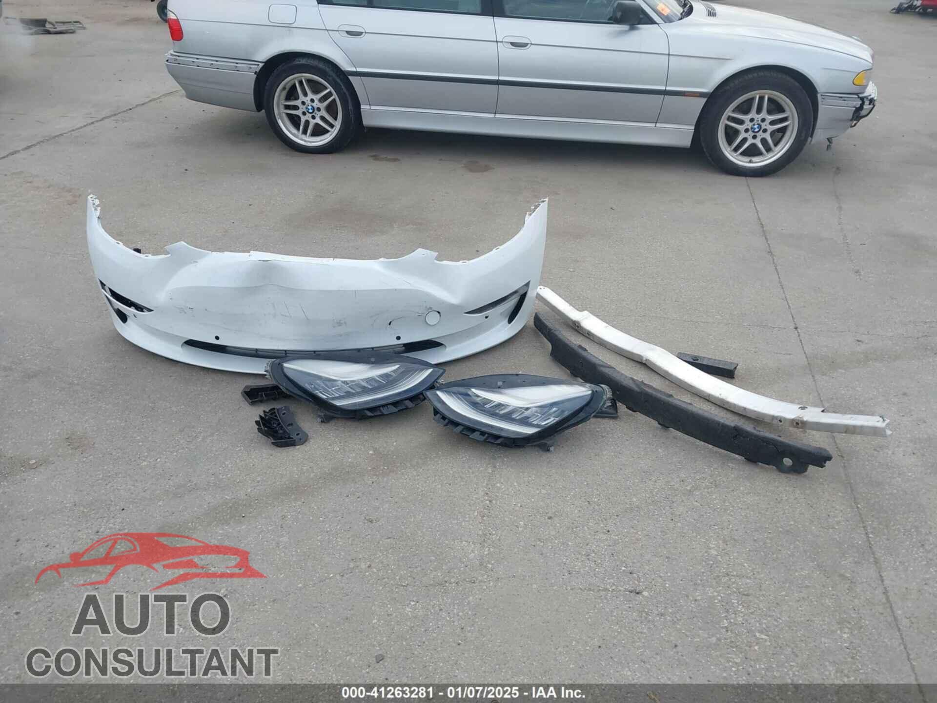 TESLA MODEL 3 2018 - 5YJ3E1EA0JF118400