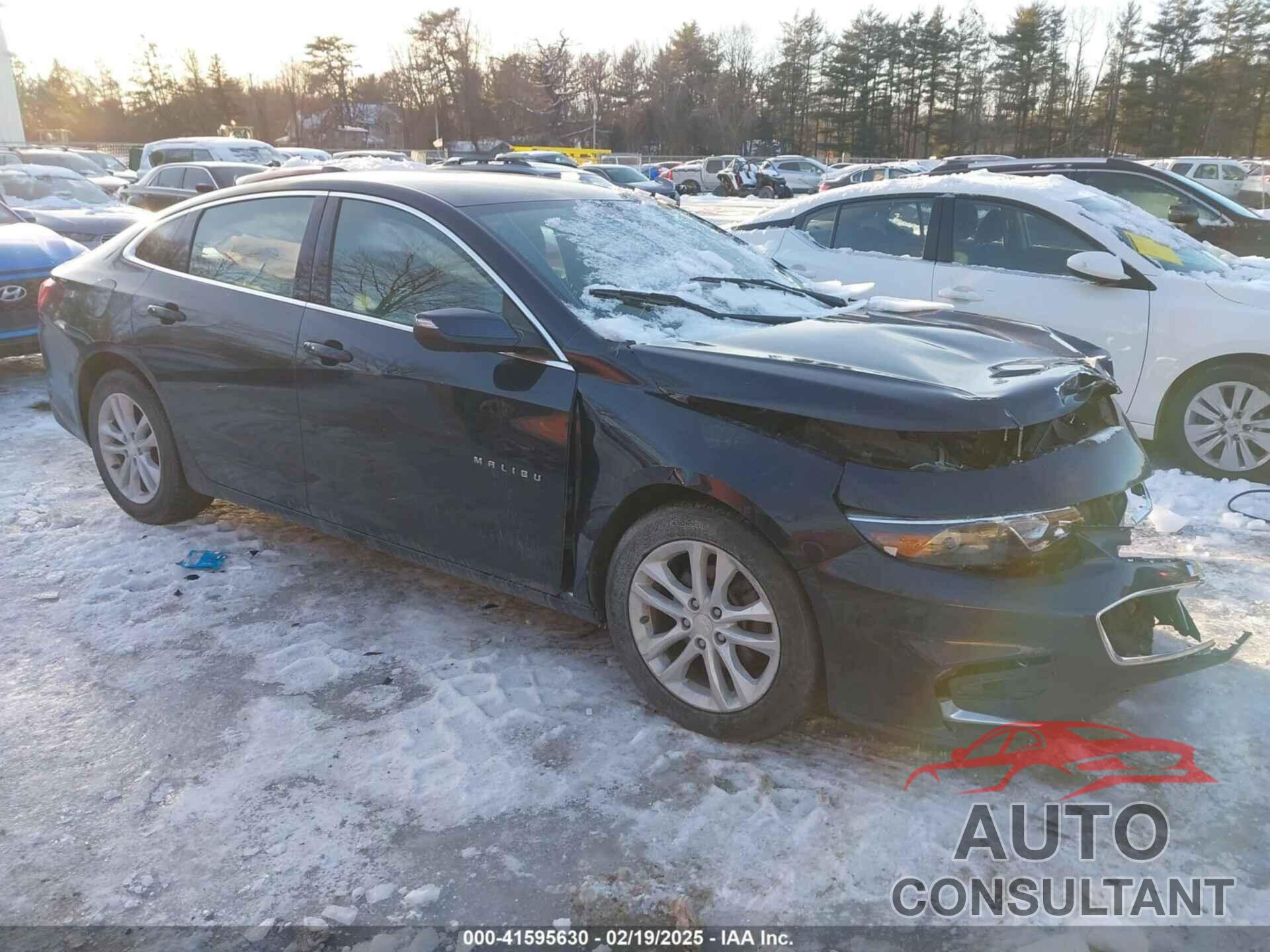 CHEVROLET MALIBU 2017 - 1G1ZE5ST4HF258519