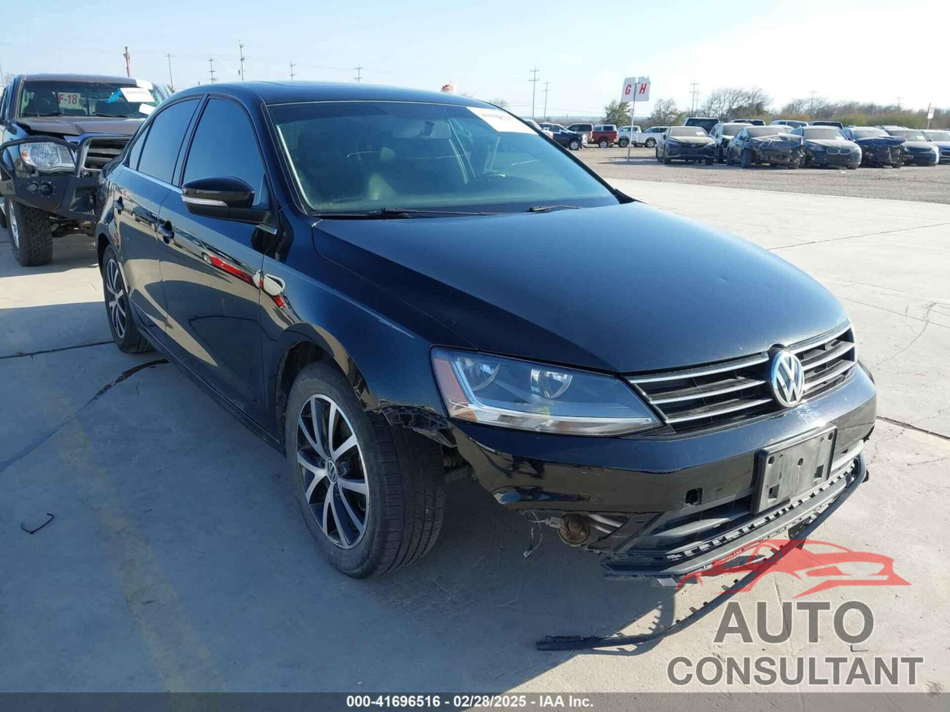 VOLKSWAGEN JETTA 2017 - 3VWB67AJ5HM257734