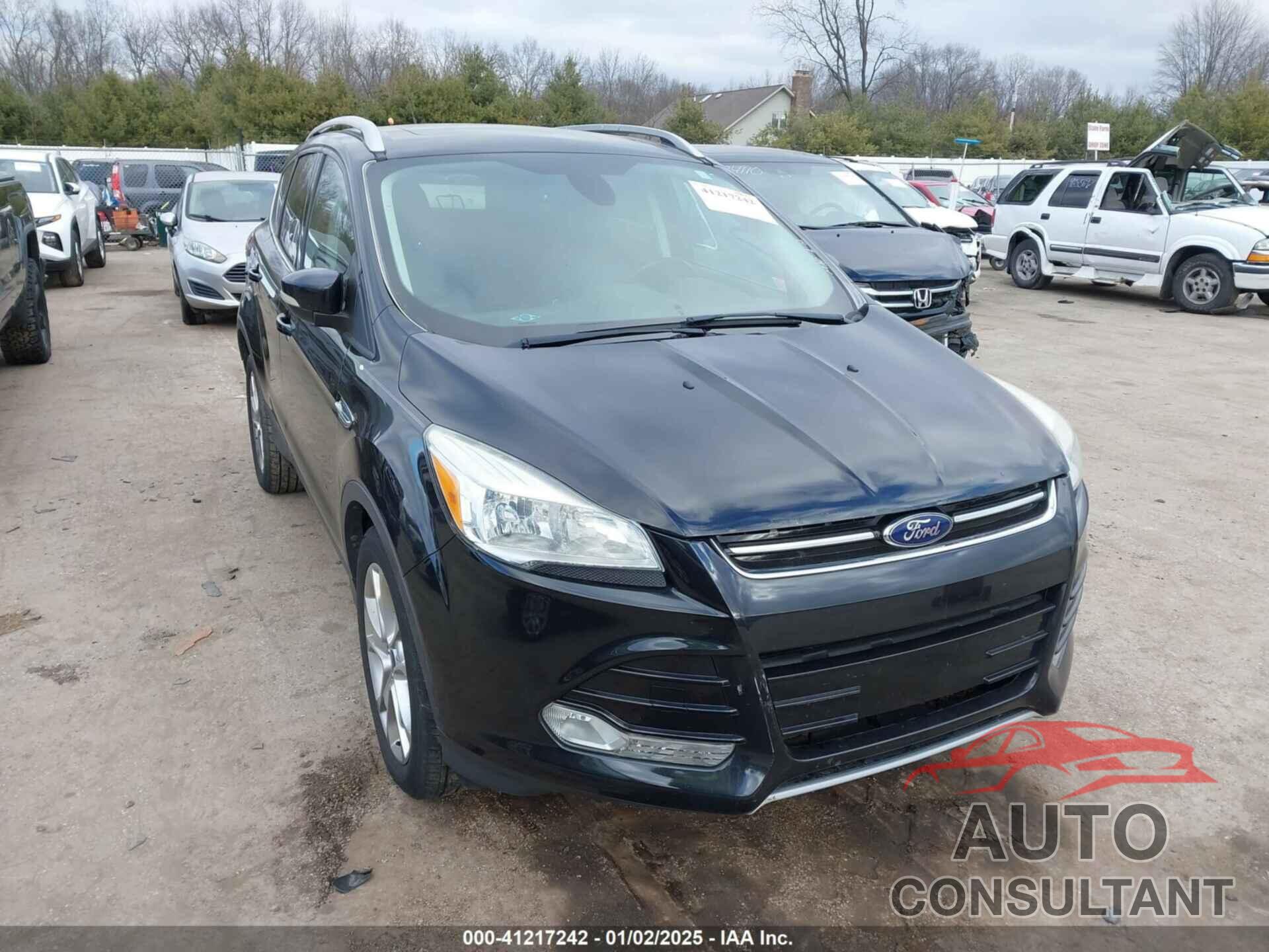 FORD ESCAPE 2014 - 1FMCU0J90EUA50911