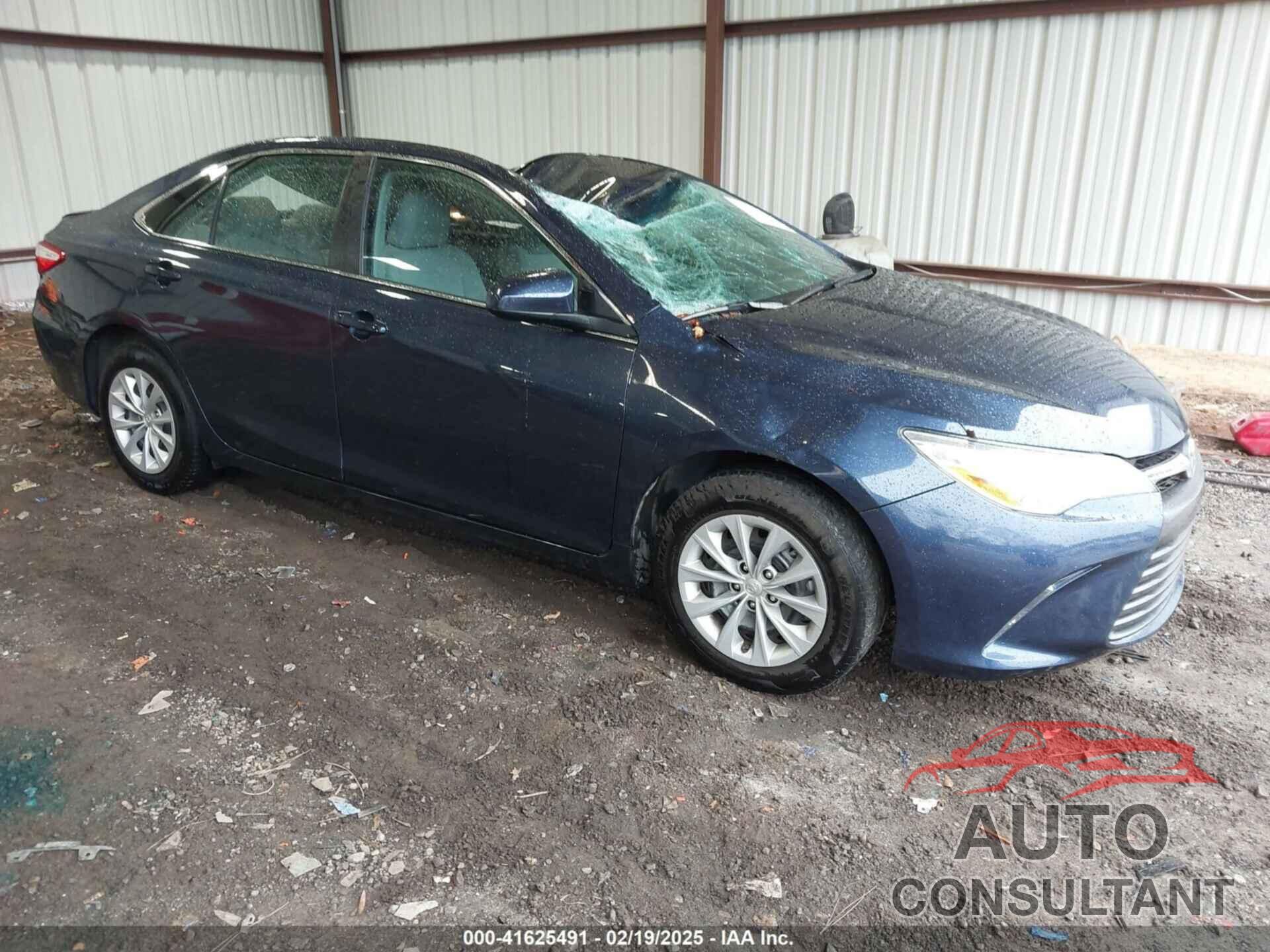 TOYOTA CAMRY 2016 - 4T4BF1FK1GR573709