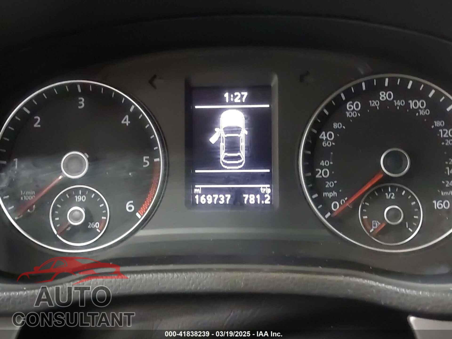 VOLKSWAGEN PASSAT 2015 - 1VWBV7A3XFC094226