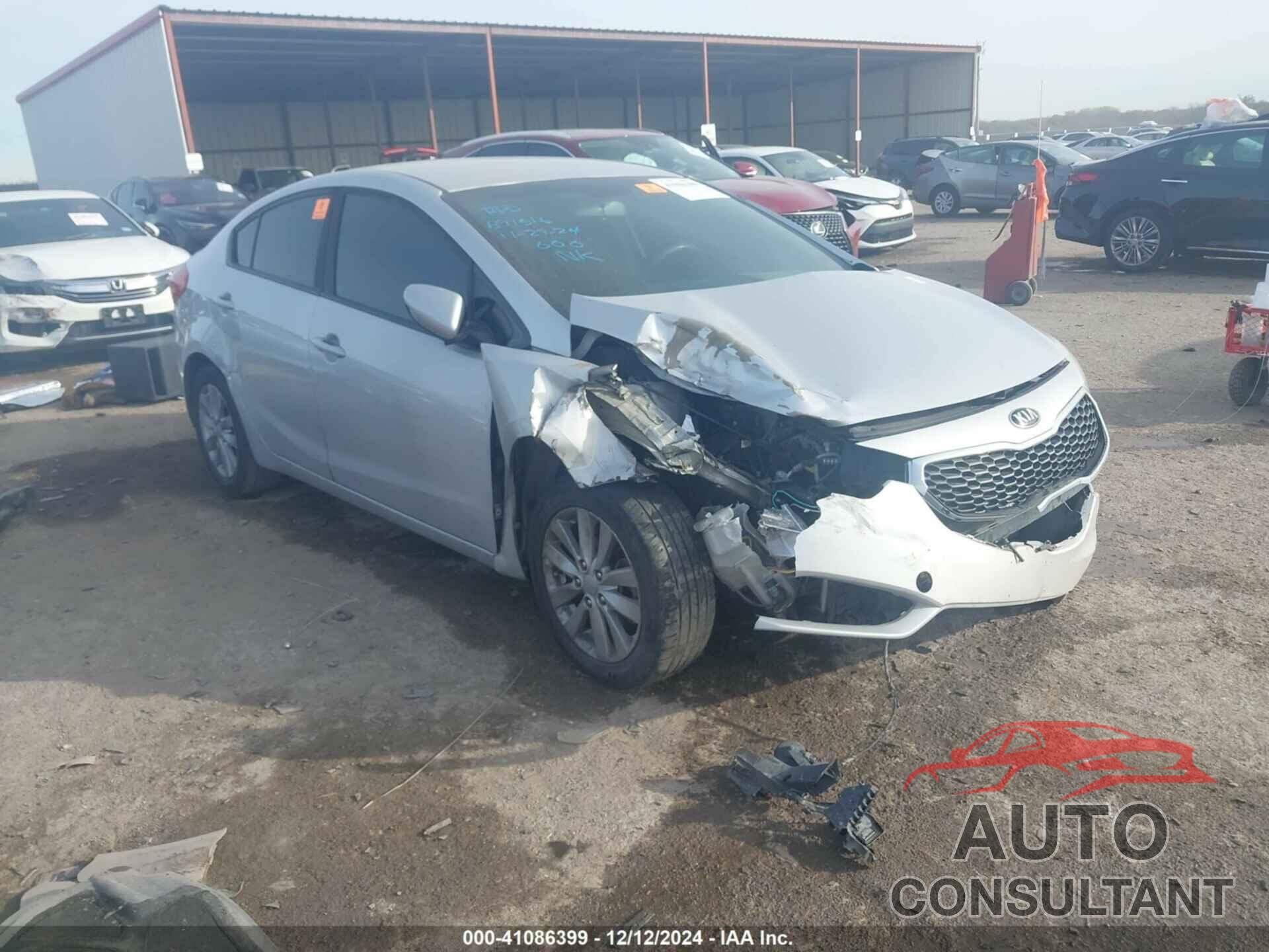 KIA FORTE 2016 - KNAFK4A66G5585773