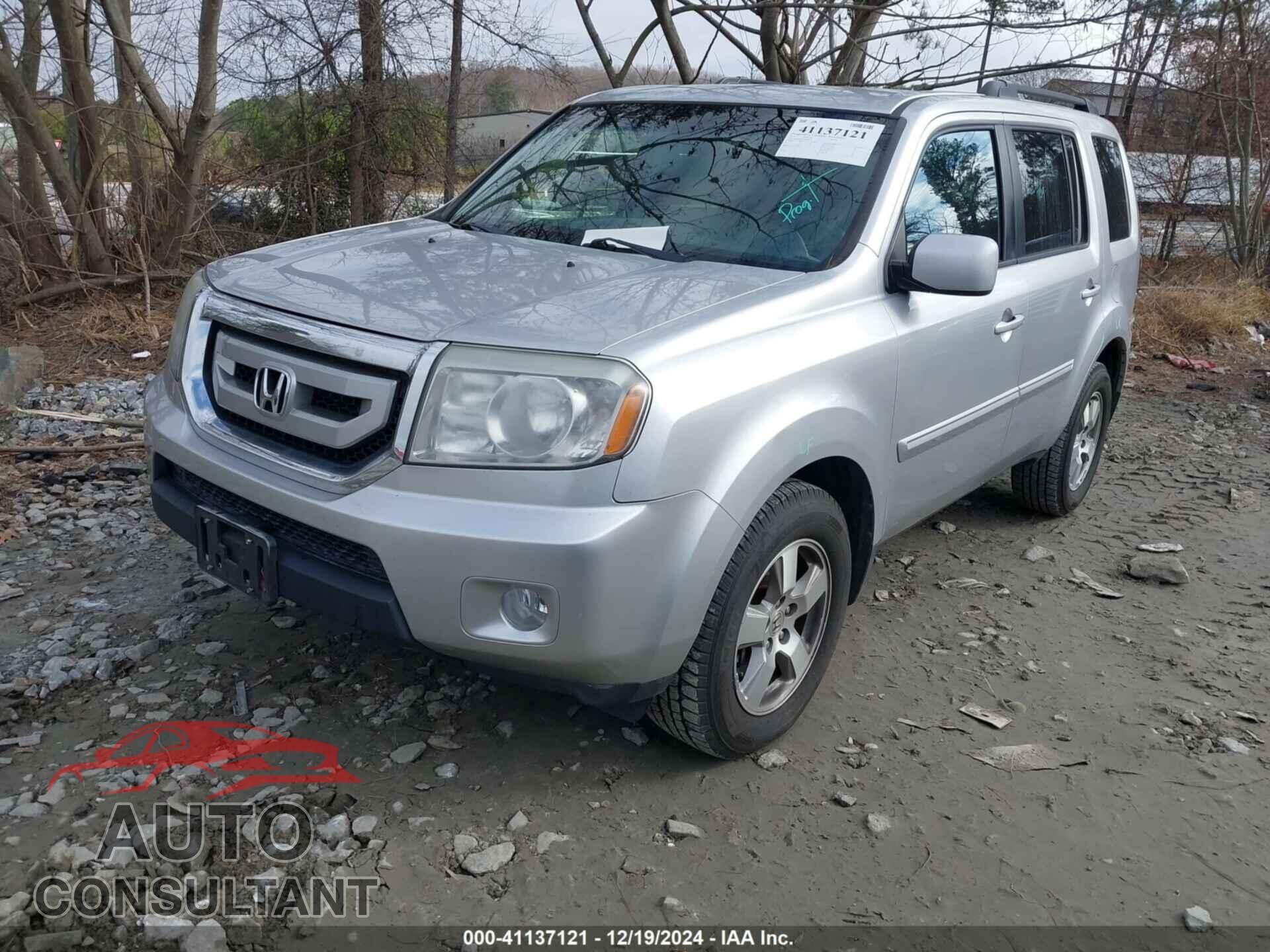 HONDA PILOT 2011 - 5FNYF3H41BB056575