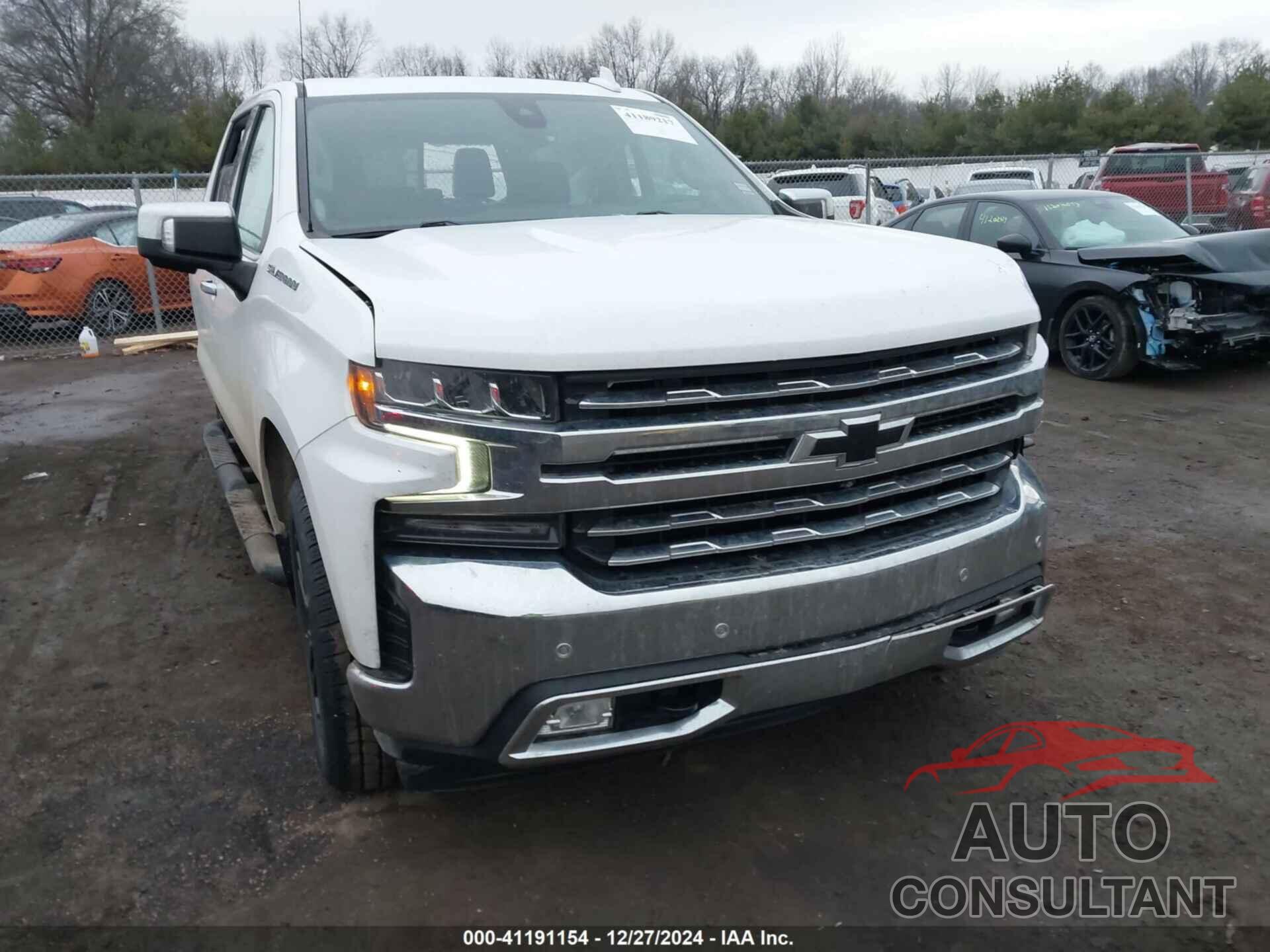 CHEVROLET SILVERADO 1500 2020 - 1GCUYGED1LZ314741