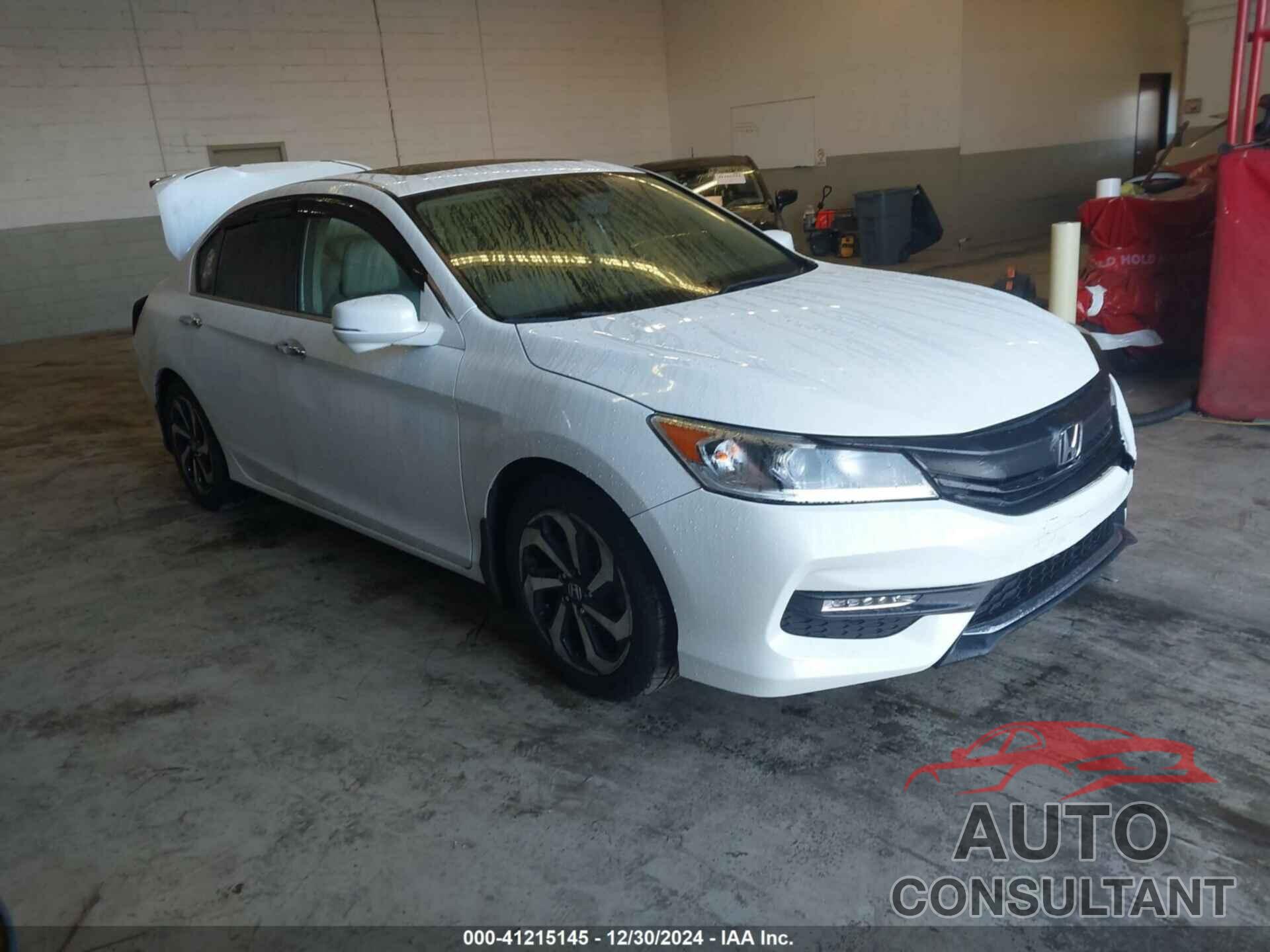 HONDA ACCORD 2016 - 1HGCR3F89GA005236