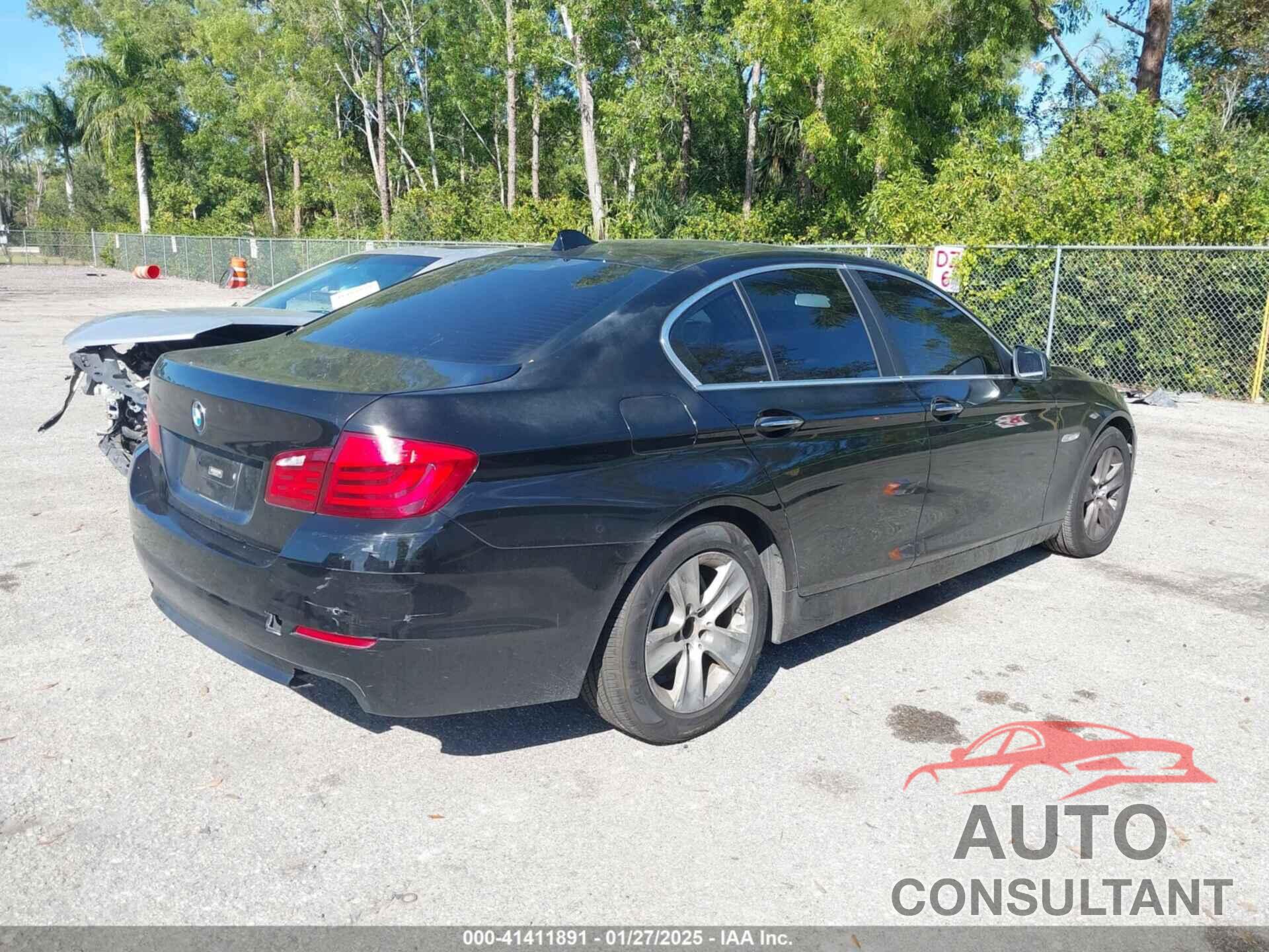 BMW 528I 2012 - WBAXG5C58CDX06402
