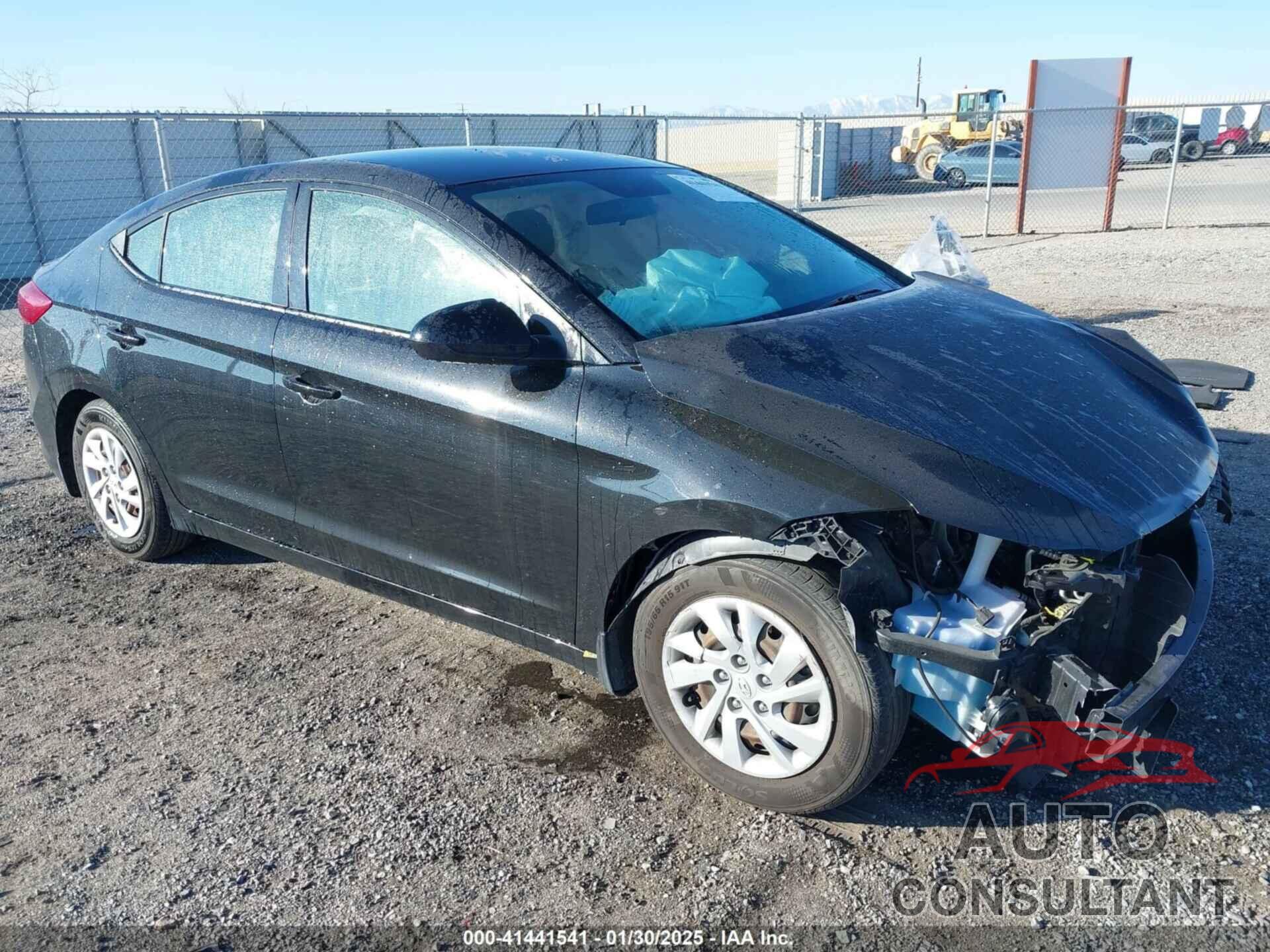 HYUNDAI ELANTRA 2018 - 5NPD74LF7JH299320
