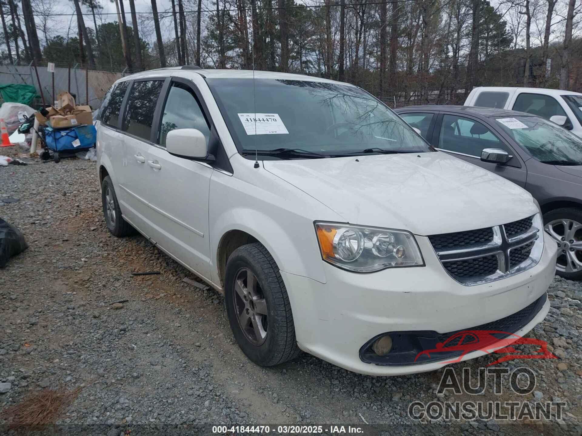 DODGE GRAND CARAVAN 2011 - 2D4RN5DG4BR721186
