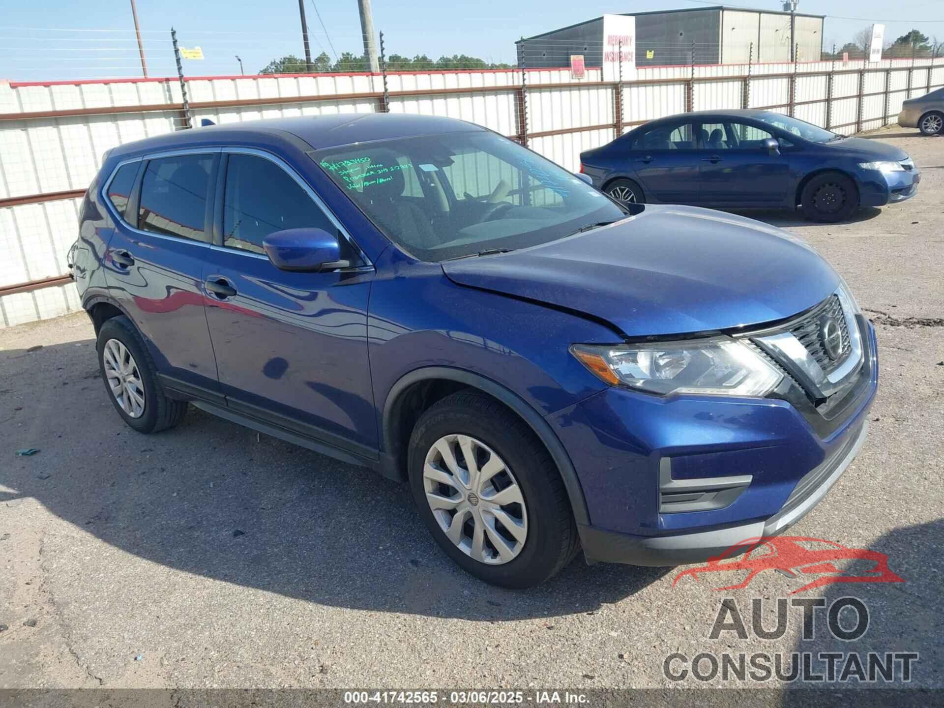 NISSAN ROGUE 2019 - KNMAT2MT3KP543719