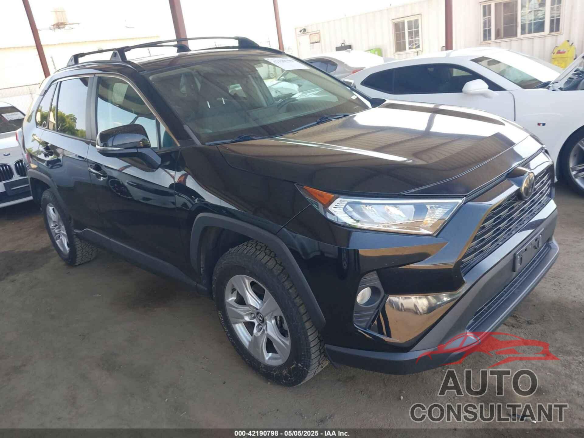 TOYOTA RAV4 2020 - 2T3W1RFV2LW096129