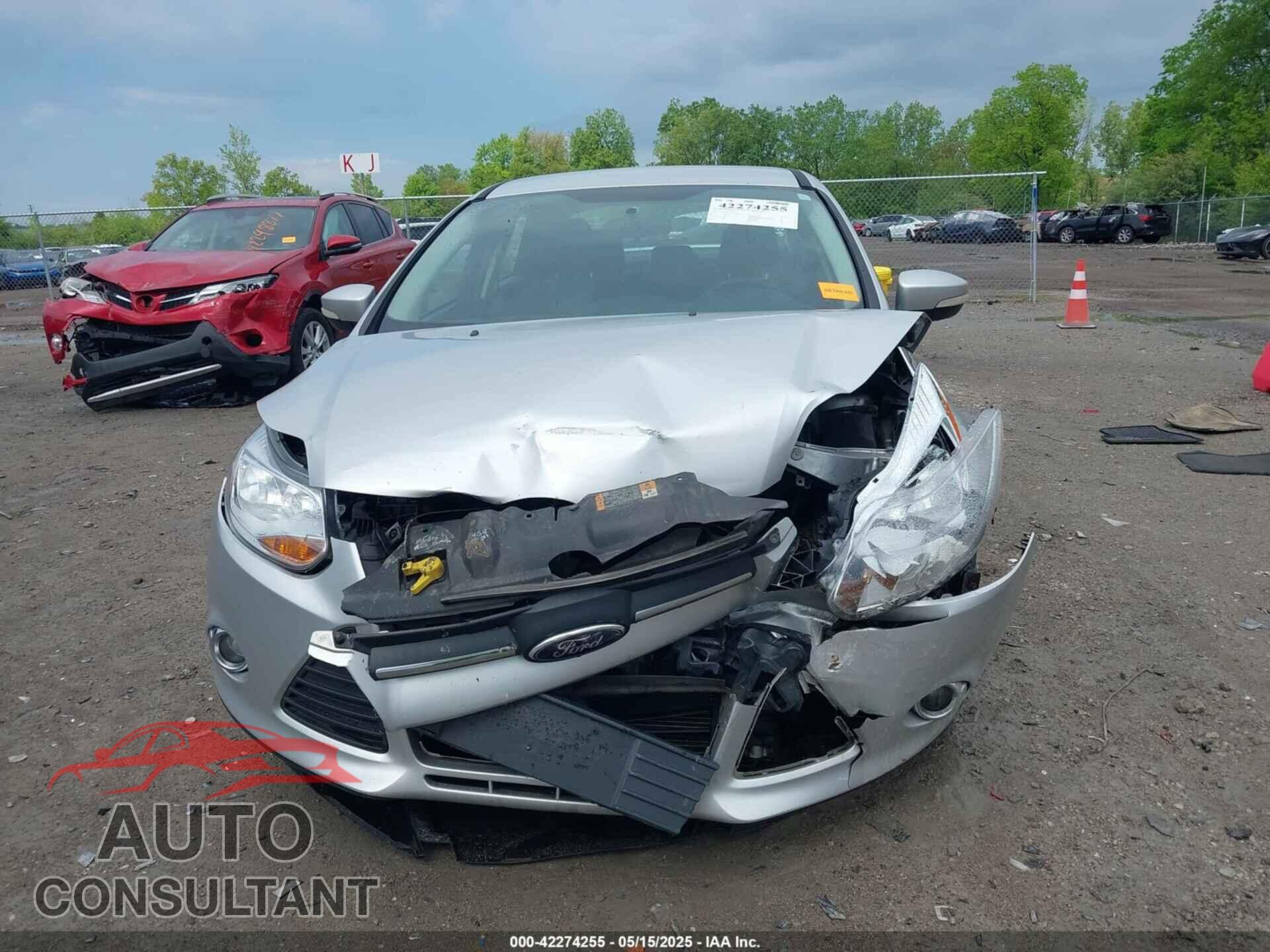 FORD FOCUS 2014 - 1FADP3F29EL270041