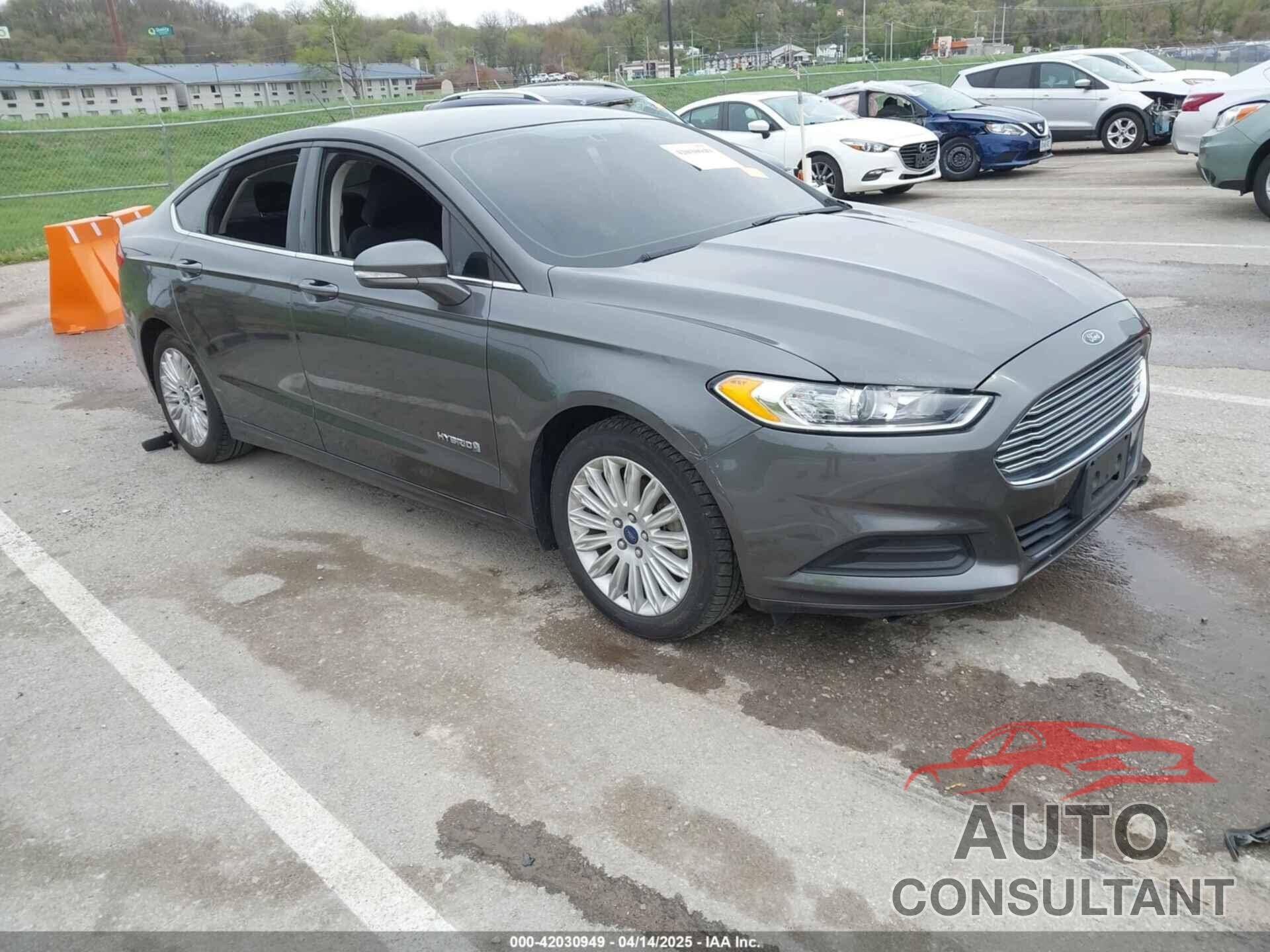 FORD FUSION HYBRID 2016 - 3FA6P0LU3GR285684