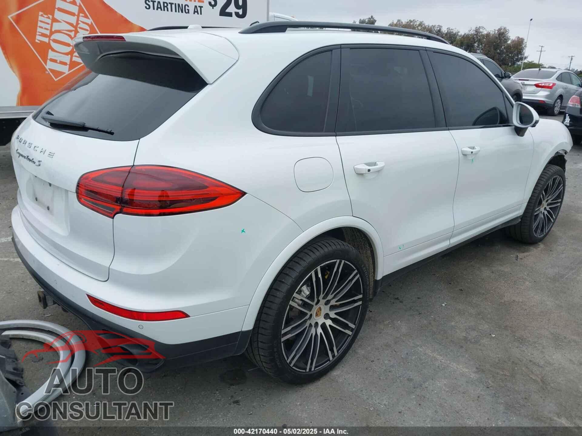 PORSCHE CAYENNE 2016 - WP1AC2A20GLA85193