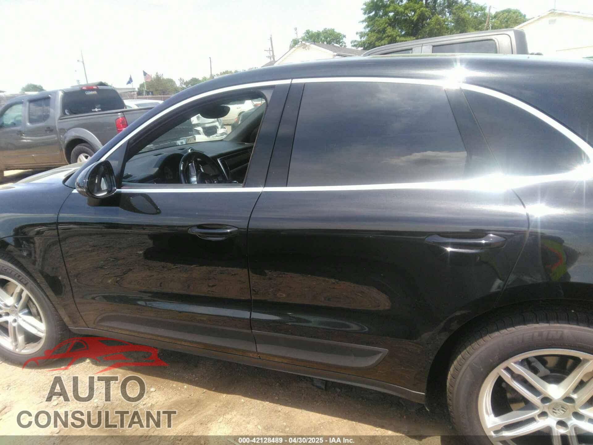 PORSCHE MACAN 2016 - WP1AB2A56GLB40663