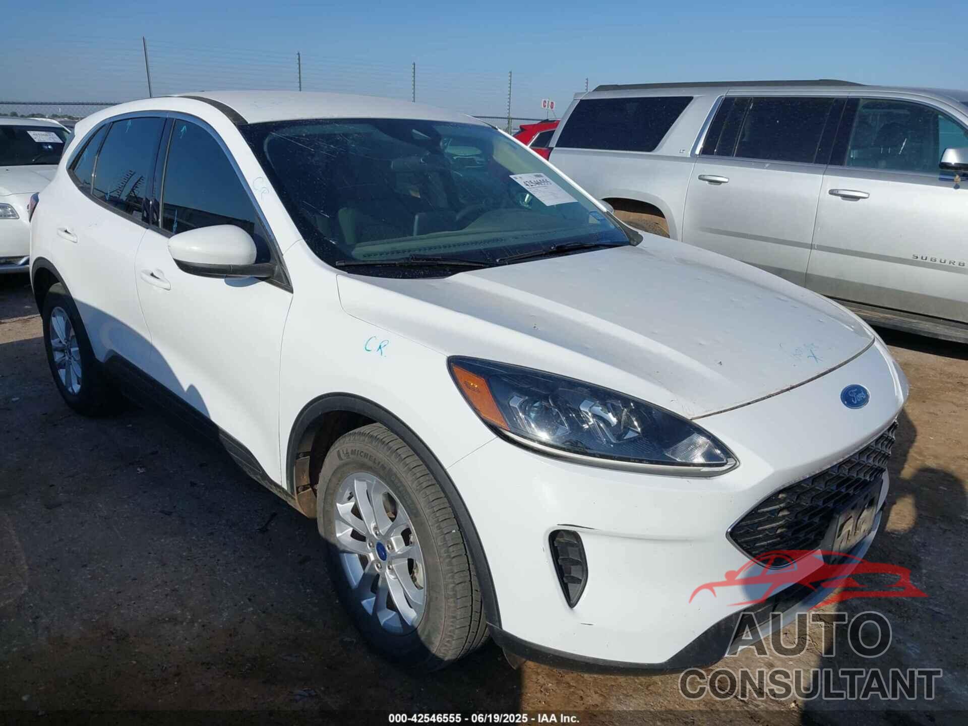 FORD ESCAPE 2020 - 1FMCU0G68LUB14896