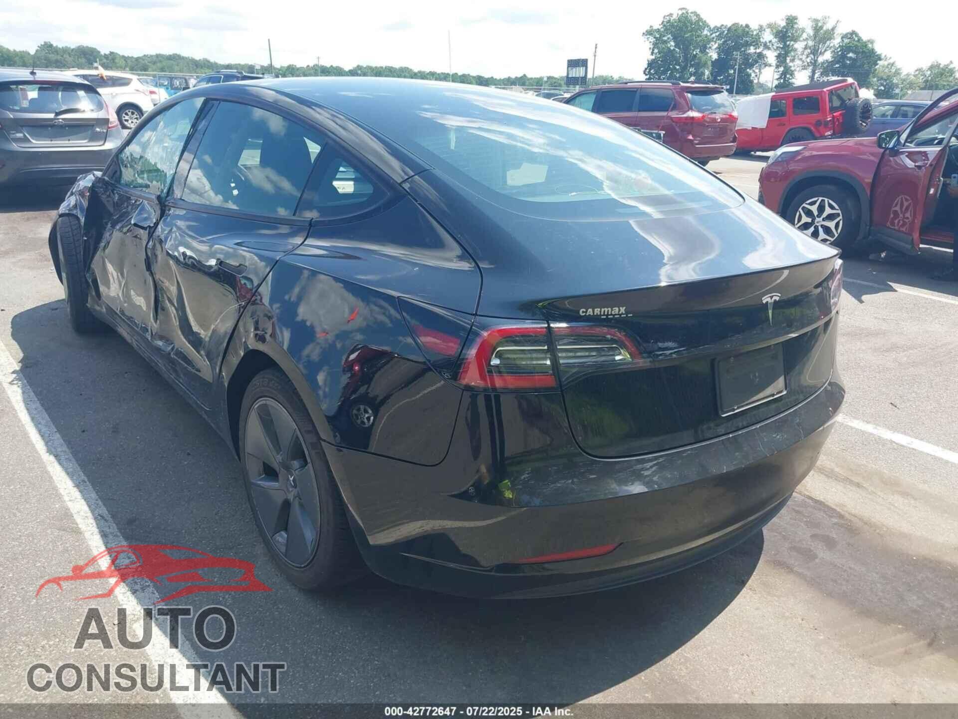 TESLA MODEL 3 2022 - 5YJ3E1EA2NF287100