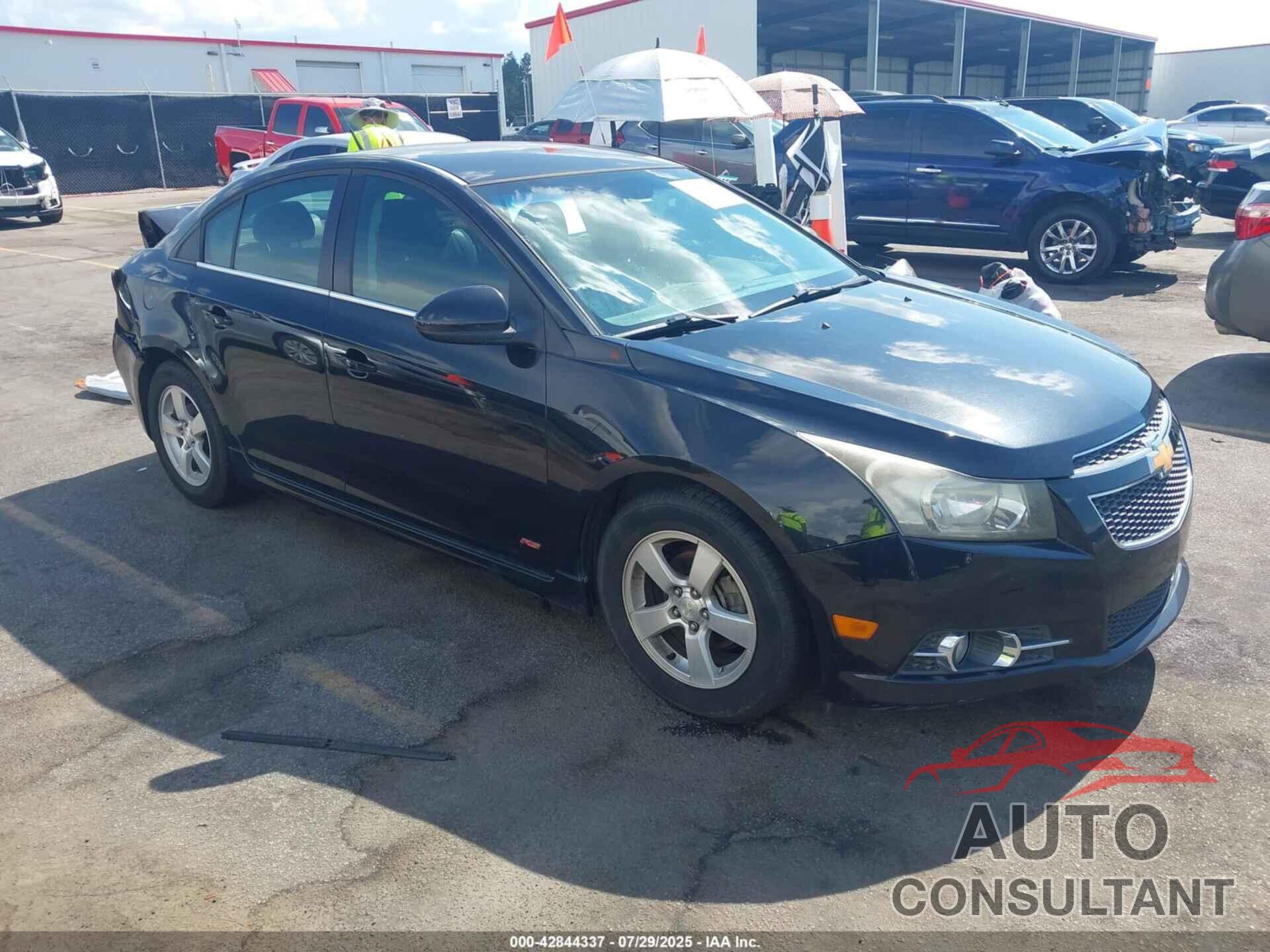 CHEVROLET CRUZE 2014 - 1G1PC5SBXE7307703