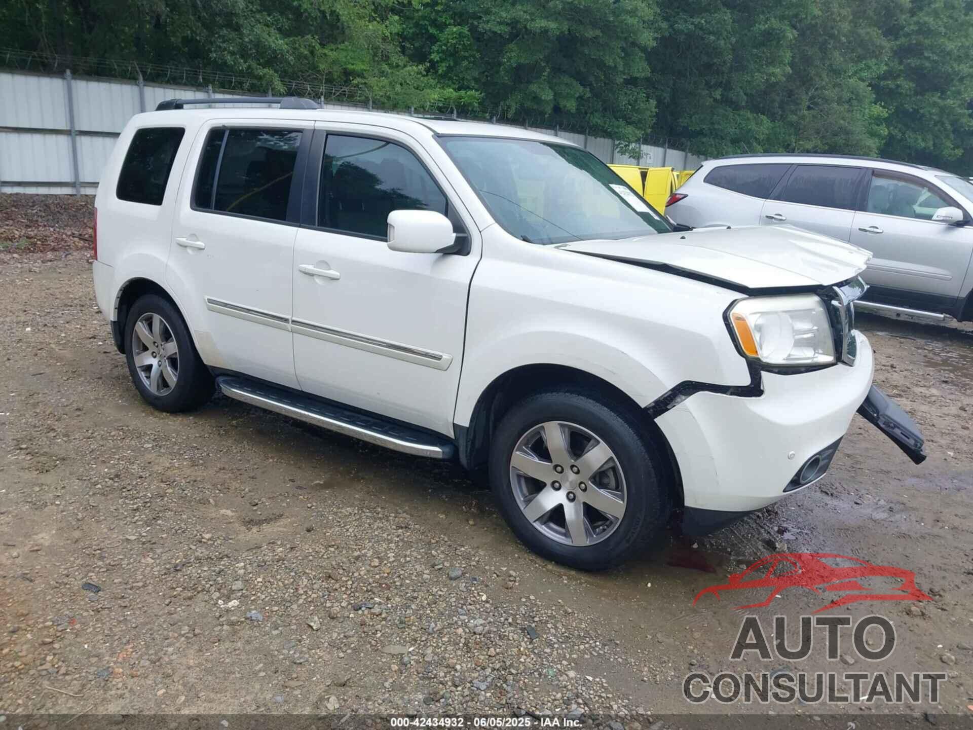 HONDA PILOT 2015 - 5FNYF4H91FB053621