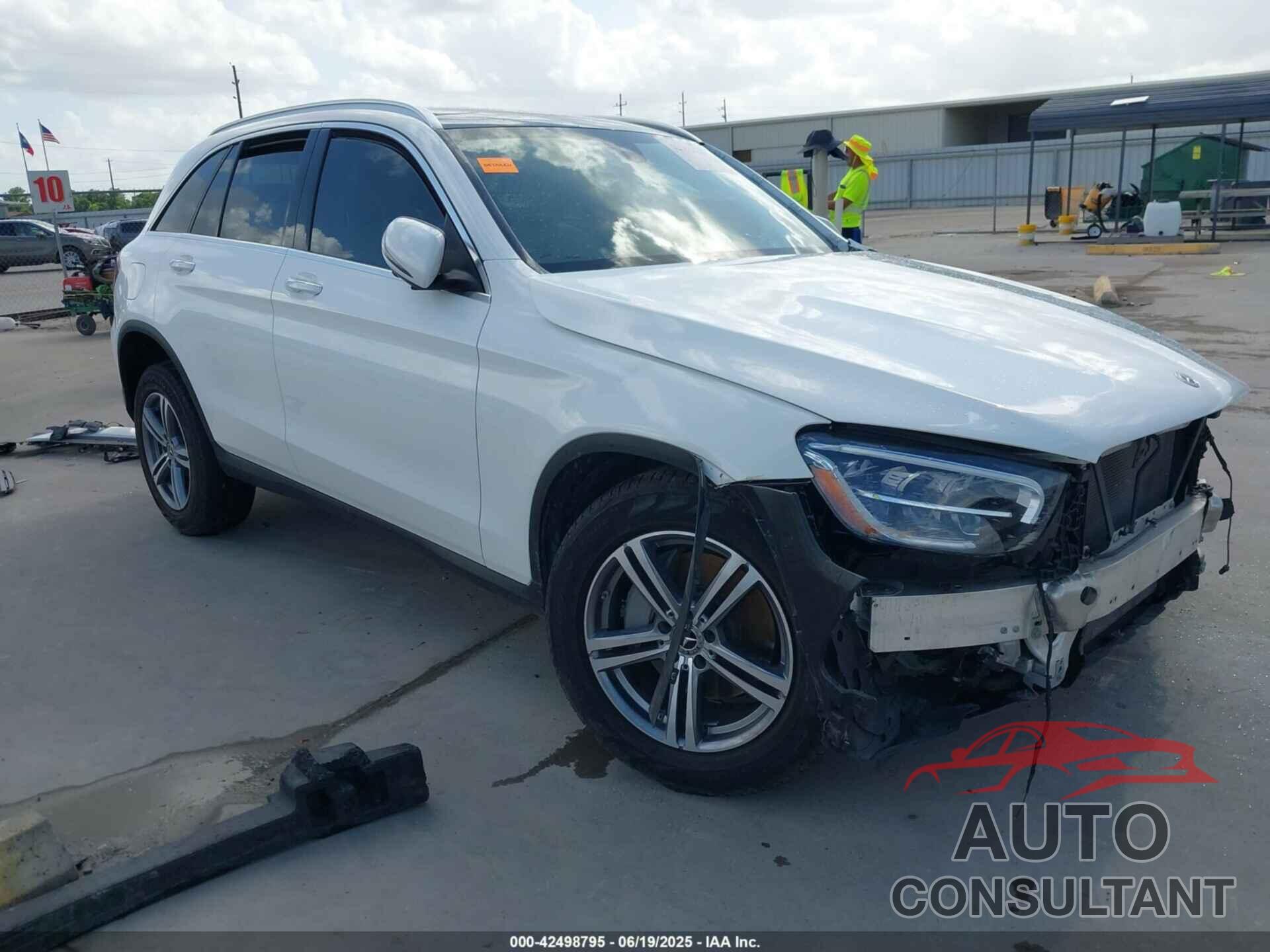 MERCEDES-BENZ GLC 300 2021 - W1N0G8EBXMV314888