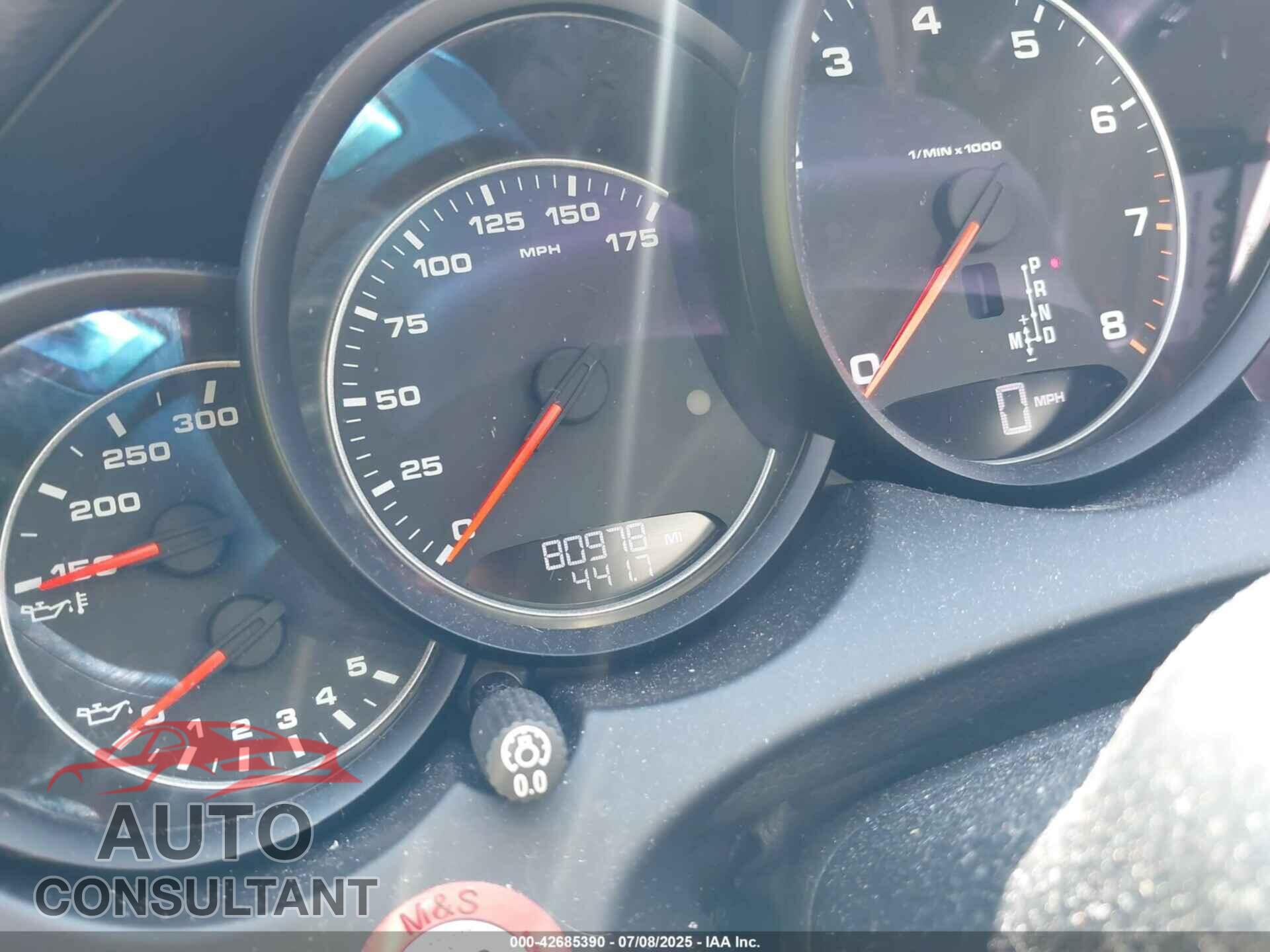 PORSCHE CAYENNE 2016 - WP1AA2A27GLA04079
