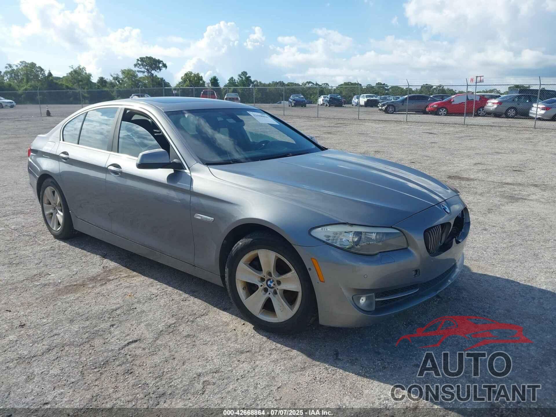 BMW 528I 2013 - WBAXG5C50DD233290