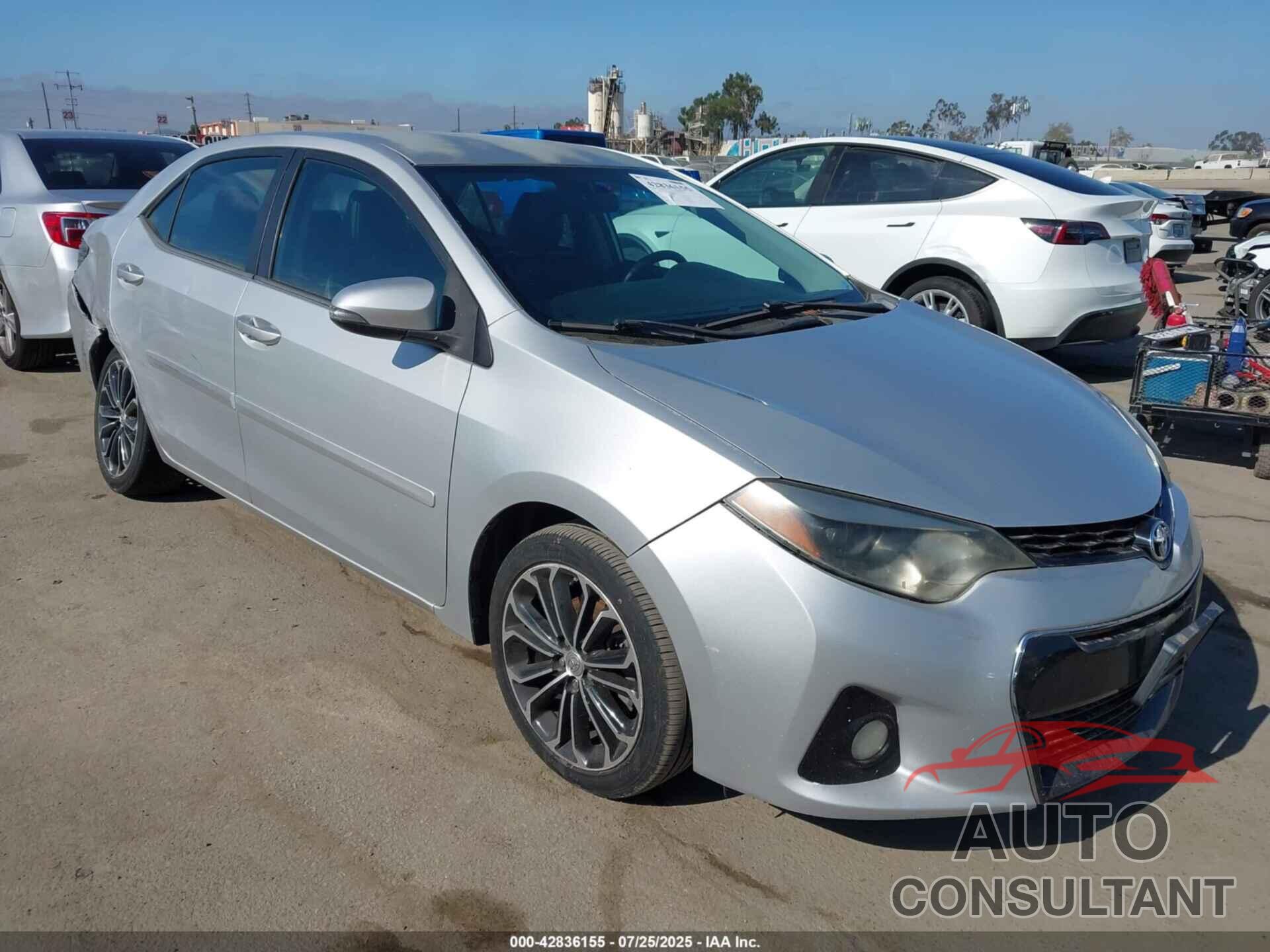 TOYOTA COROLLA 2014 - 5YFBURHE7EP070917