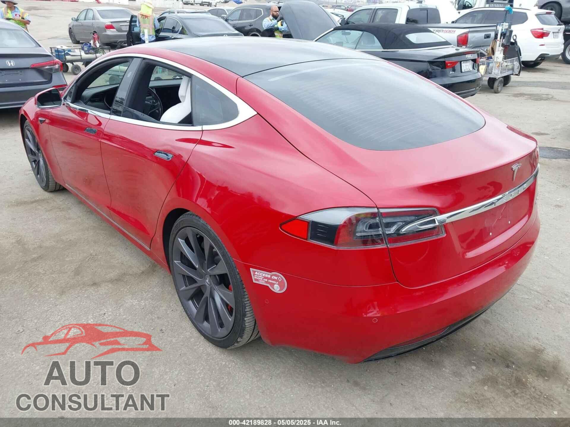TESLA MODEL S 2019 - 5YJSA1E46KF332066