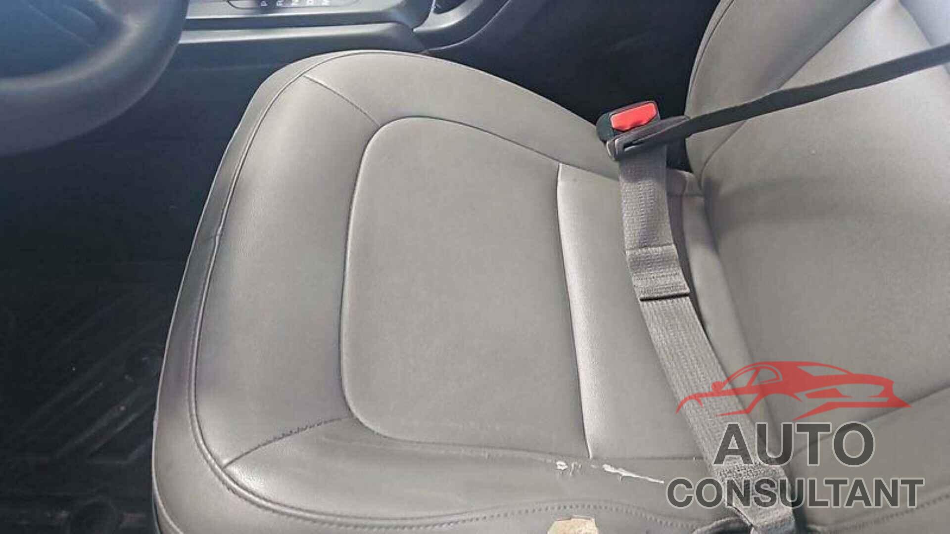 CHEVROLET COLORADO 2016 - 1GCHSBEA2G1237443