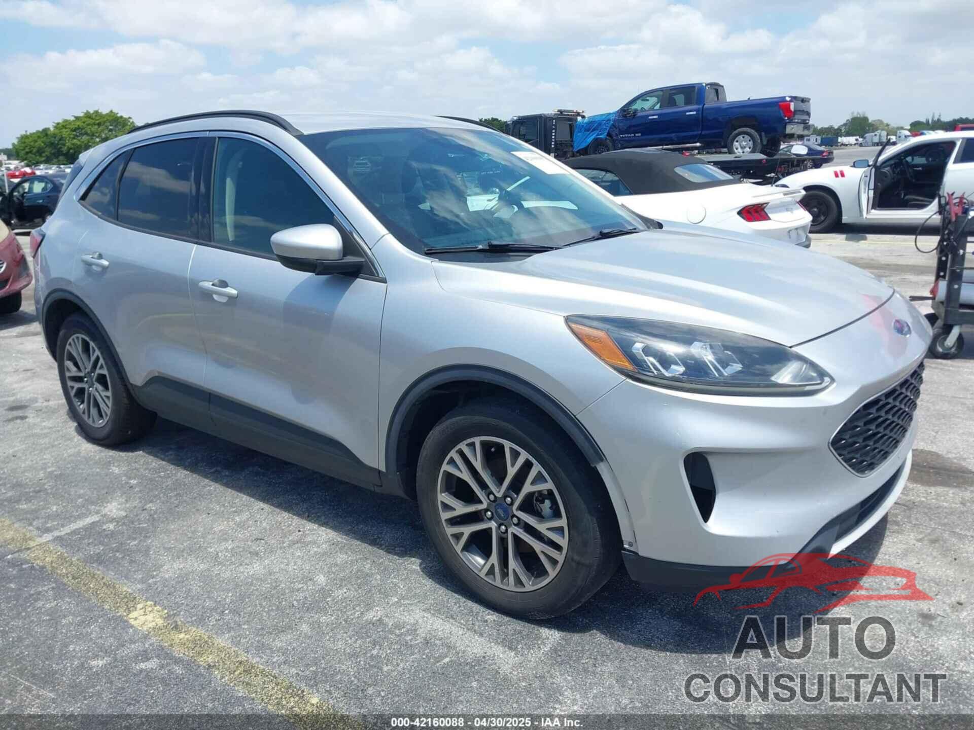 FORD ESCAPE 2020 - 1FMCU0H66LUA81380
