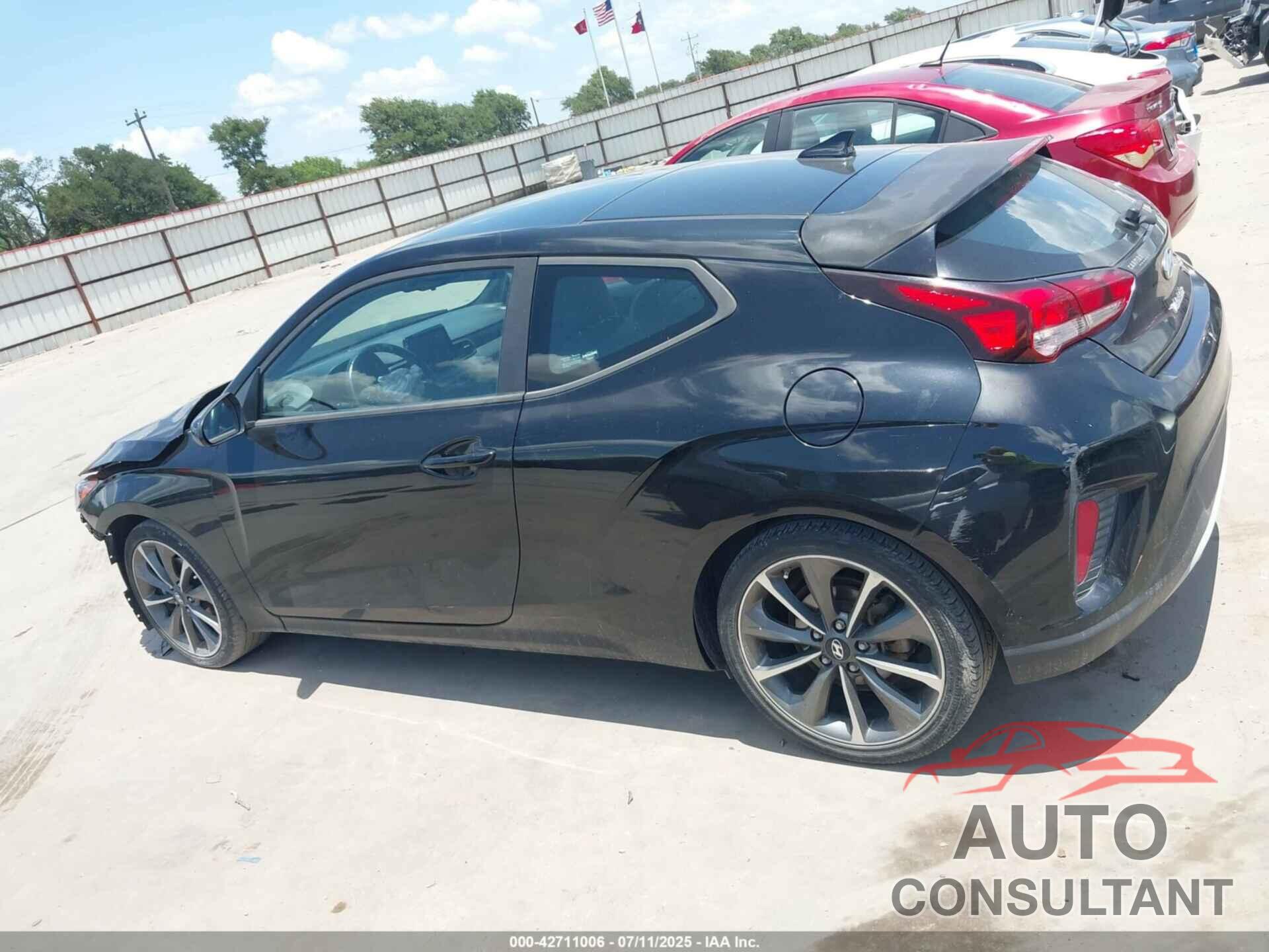 HYUNDAI VELOSTER 2020 - KMHTG6AF7LU021807