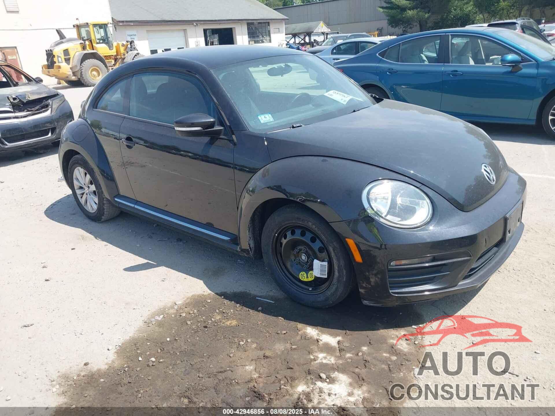 VOLKSWAGEN BEETLE 2019 - 3VWFD7AT1KM709582